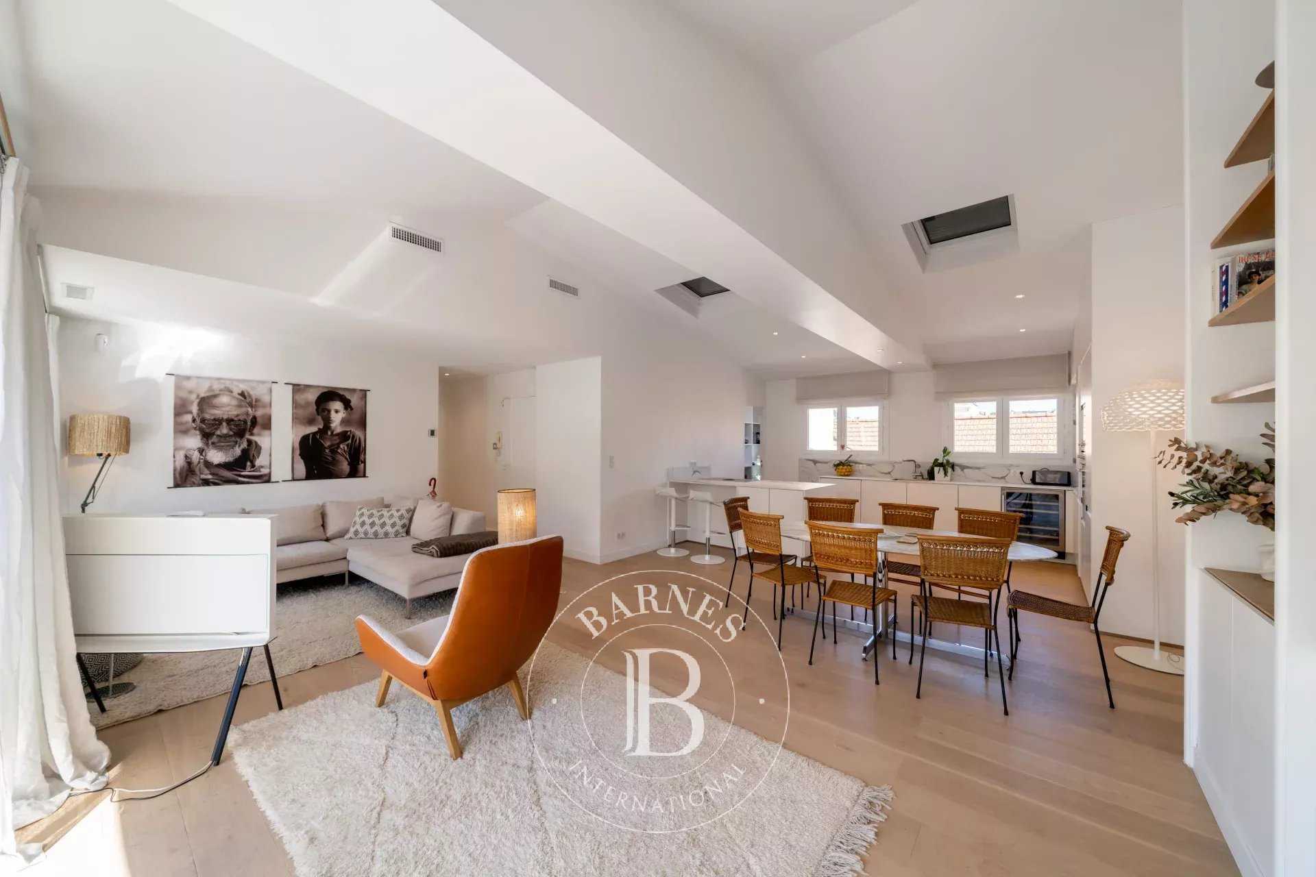 Cannes  - Appartement 3 Pi&egrave;ces 2 Chambres