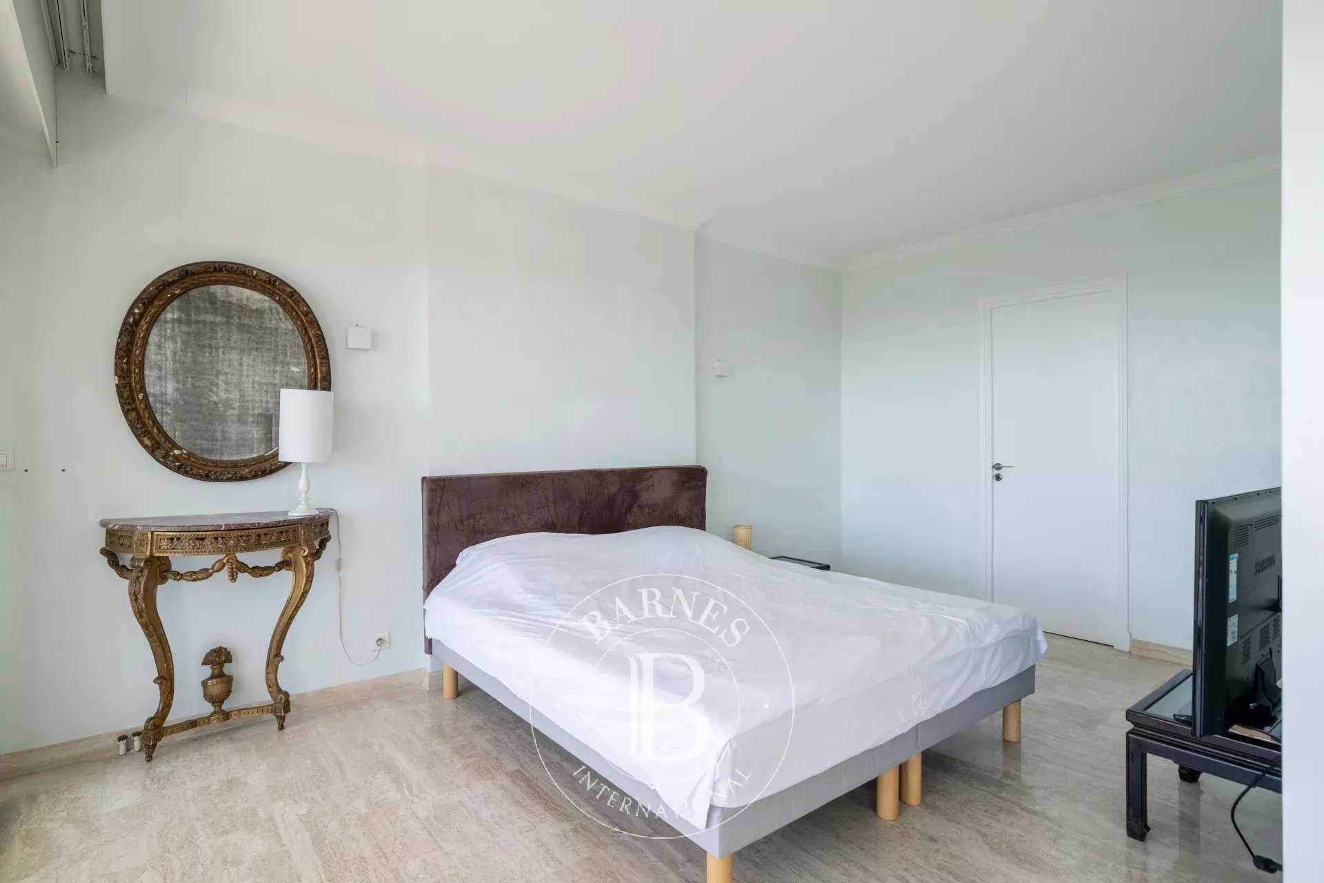 Cannes  - Appartement 3 Pi&egrave;ces 2 Chambres