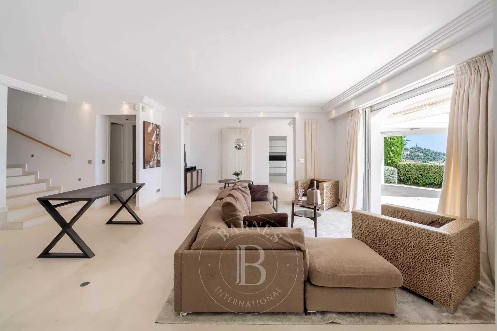 Cannes  - Villa 5 Bedrooms