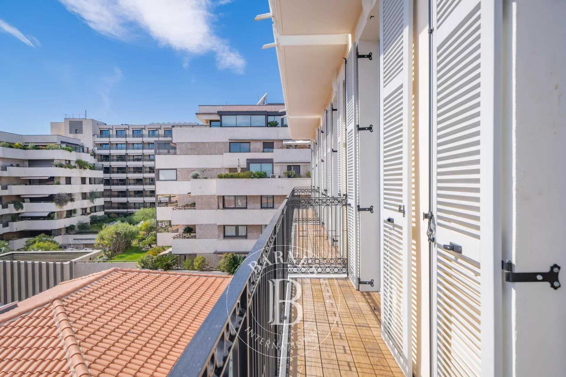 Cannes  - Piso 4 Cuartos 3 Habitaciones