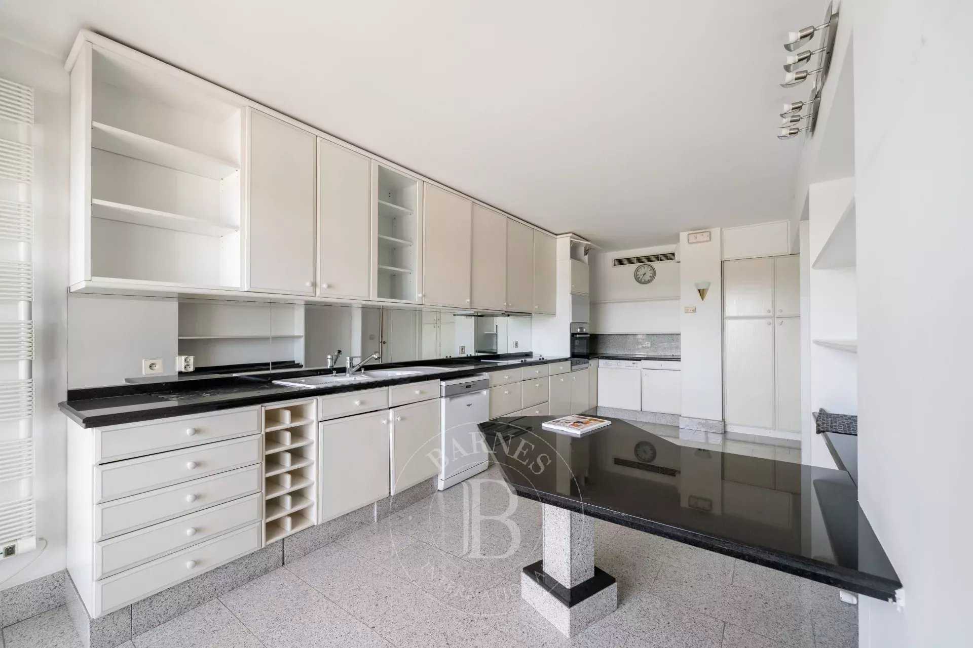 Cannes  - Appartement 3 Pièces 2 Chambres