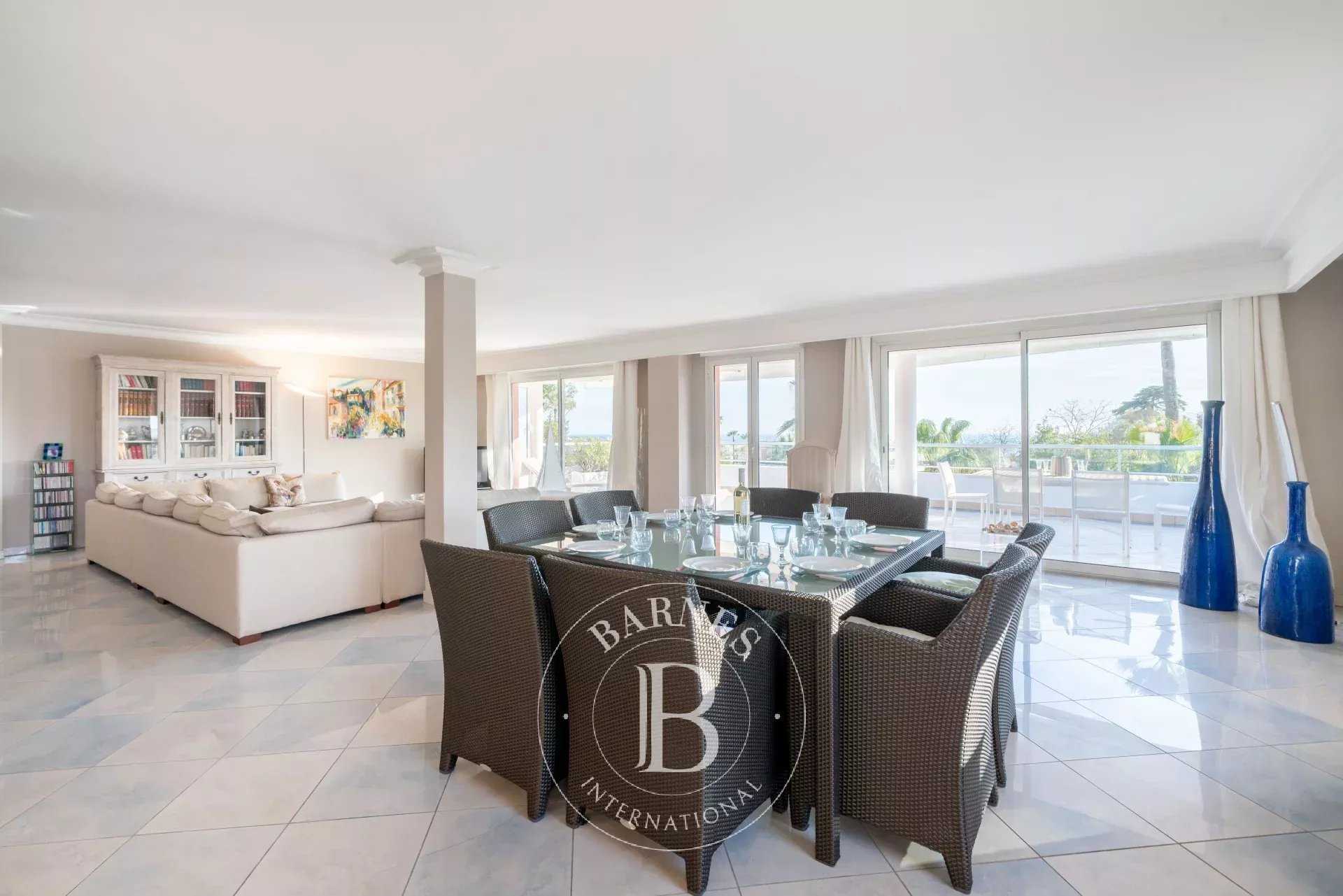 Cannes  - Appartement 4 Pi&egrave;ces 3 Chambres