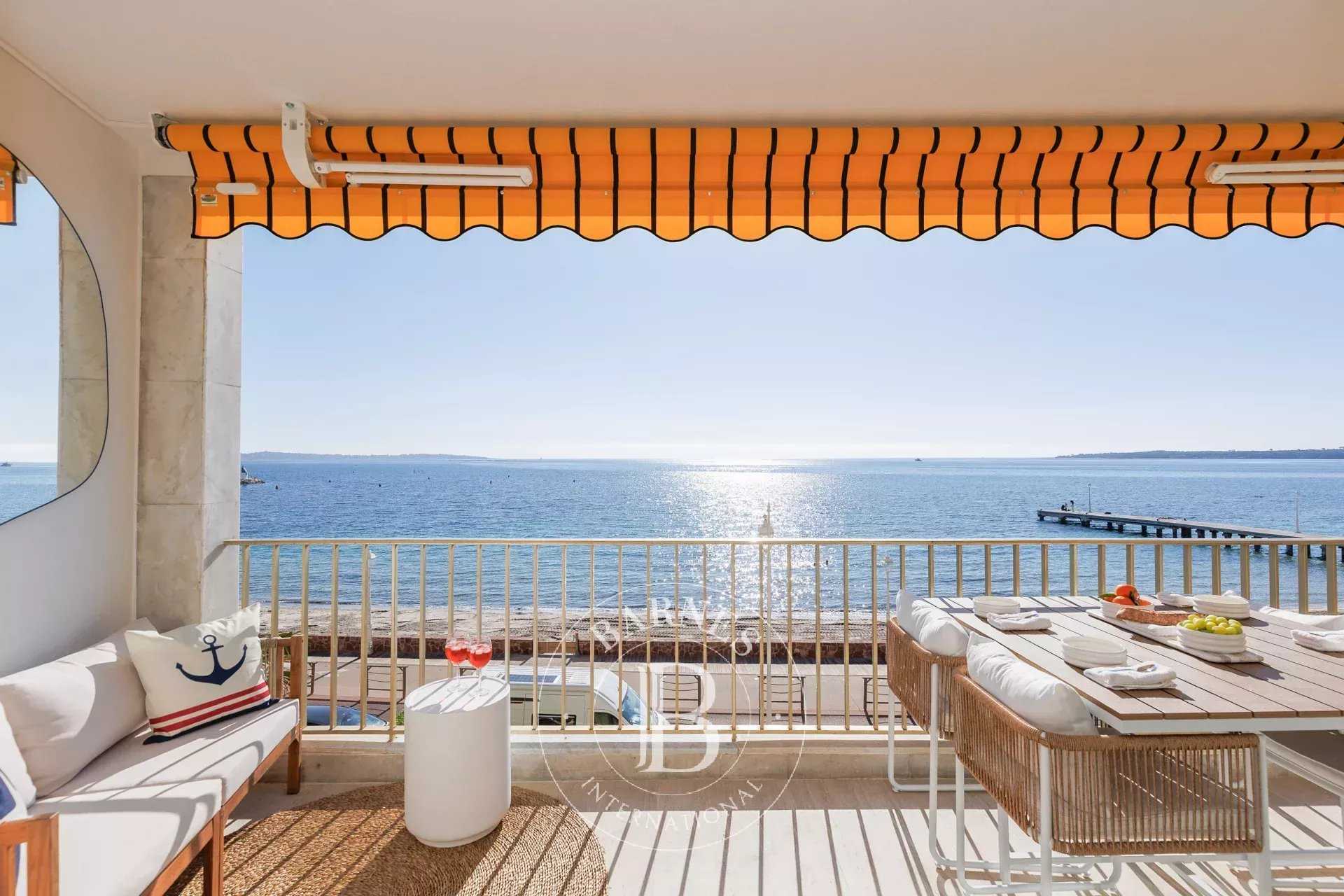 Cannes  - Appartement 3 Pi&egrave;ces 2 Chambres