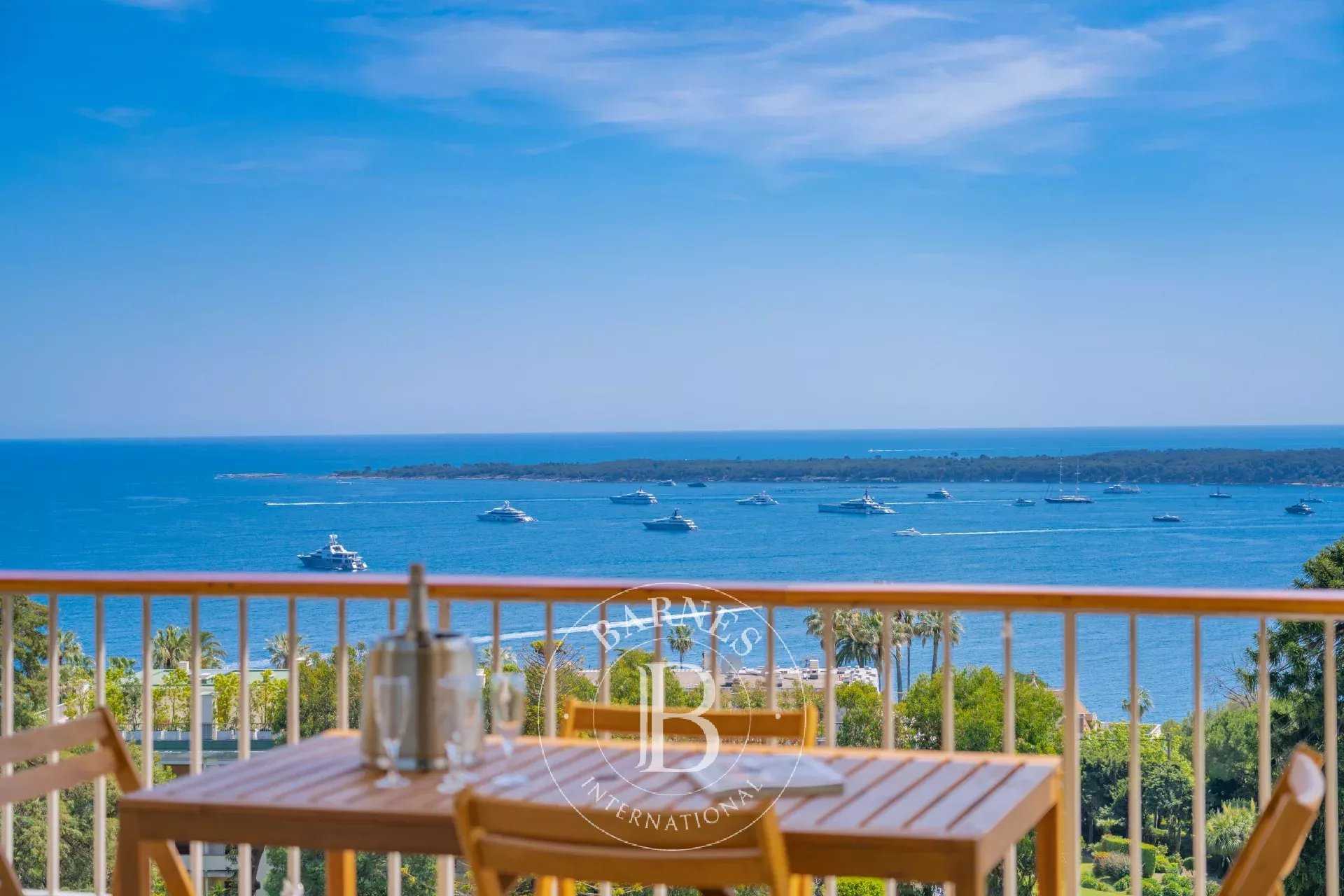 Cannes  - Appartement 6 Pi&egrave;ces 4 Chambres