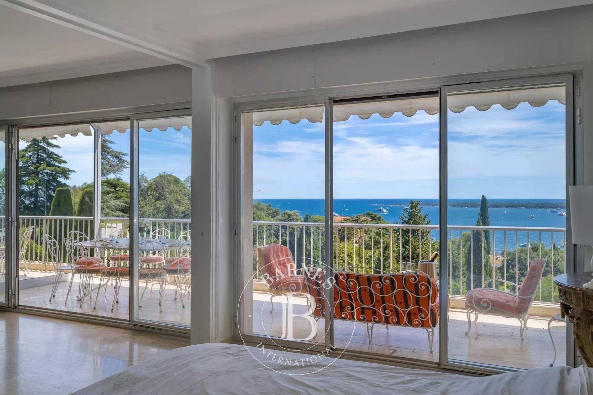 Cannes  - Appartement 3 Pi&egrave;ces 2 Chambres