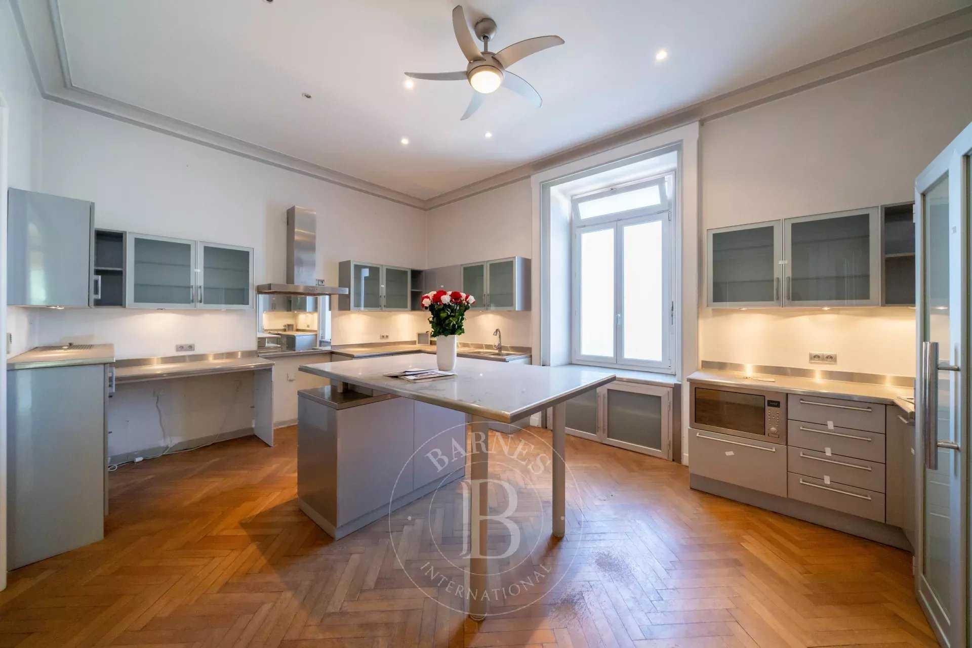 Cannes  - Appartement 6 Pièces 5 Chambres