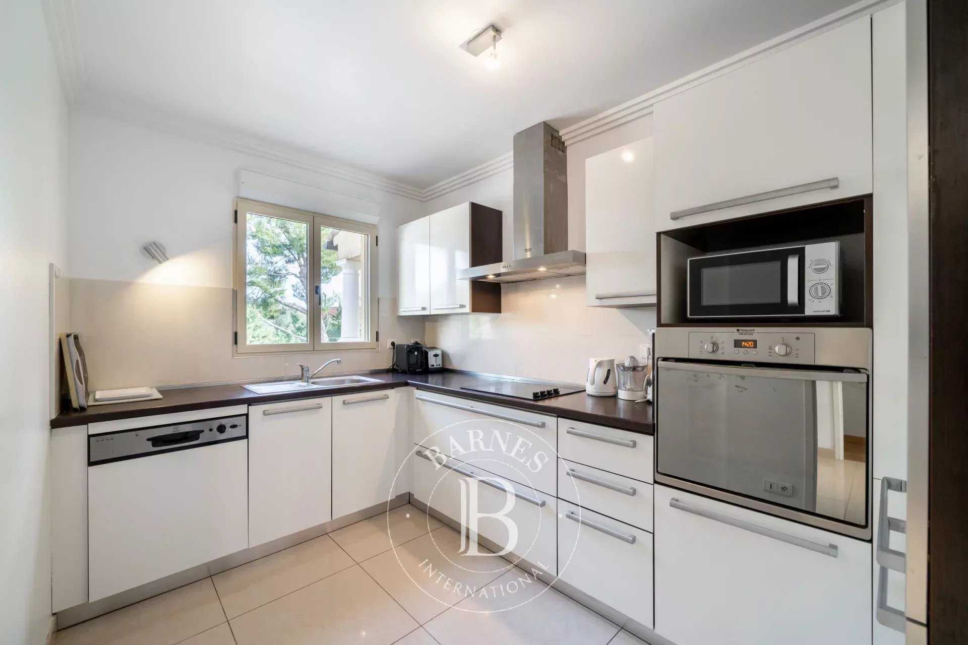 Cannes  - Appartement 4 Pi&egrave;ces 3 Chambres