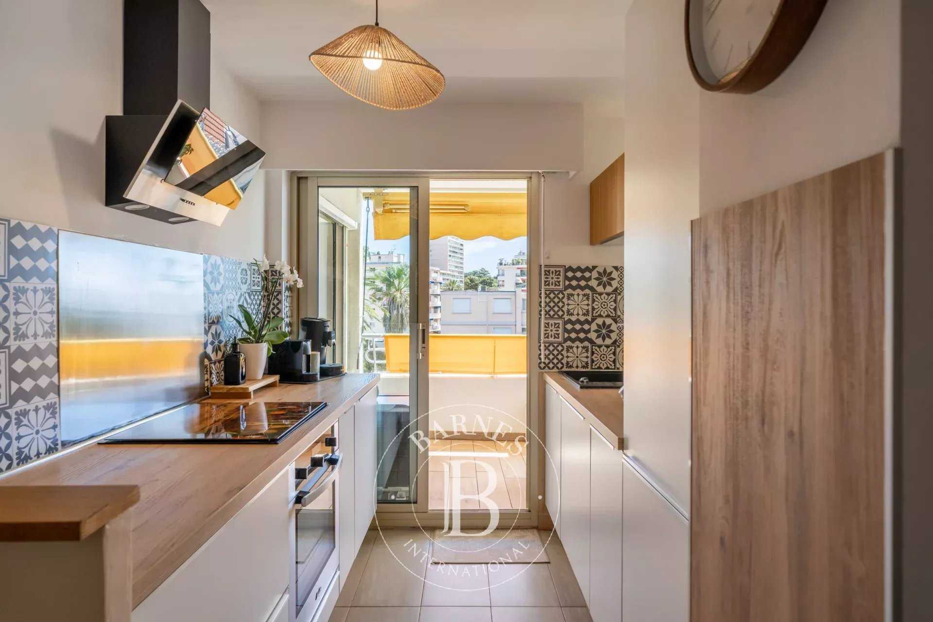 Cannes  - Appartement 2 Pi&egrave;ces, 1 Chambre