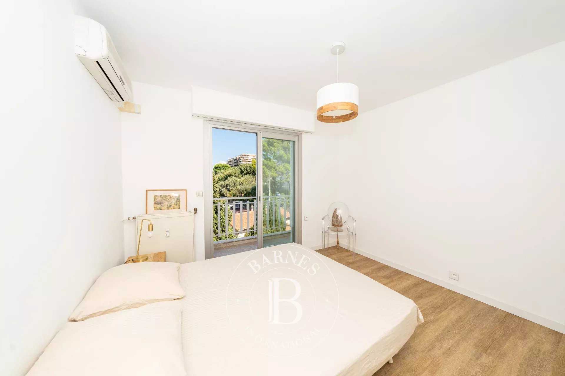 Le Cannet  - Piso 3 Cuartos 2 Habitaciones