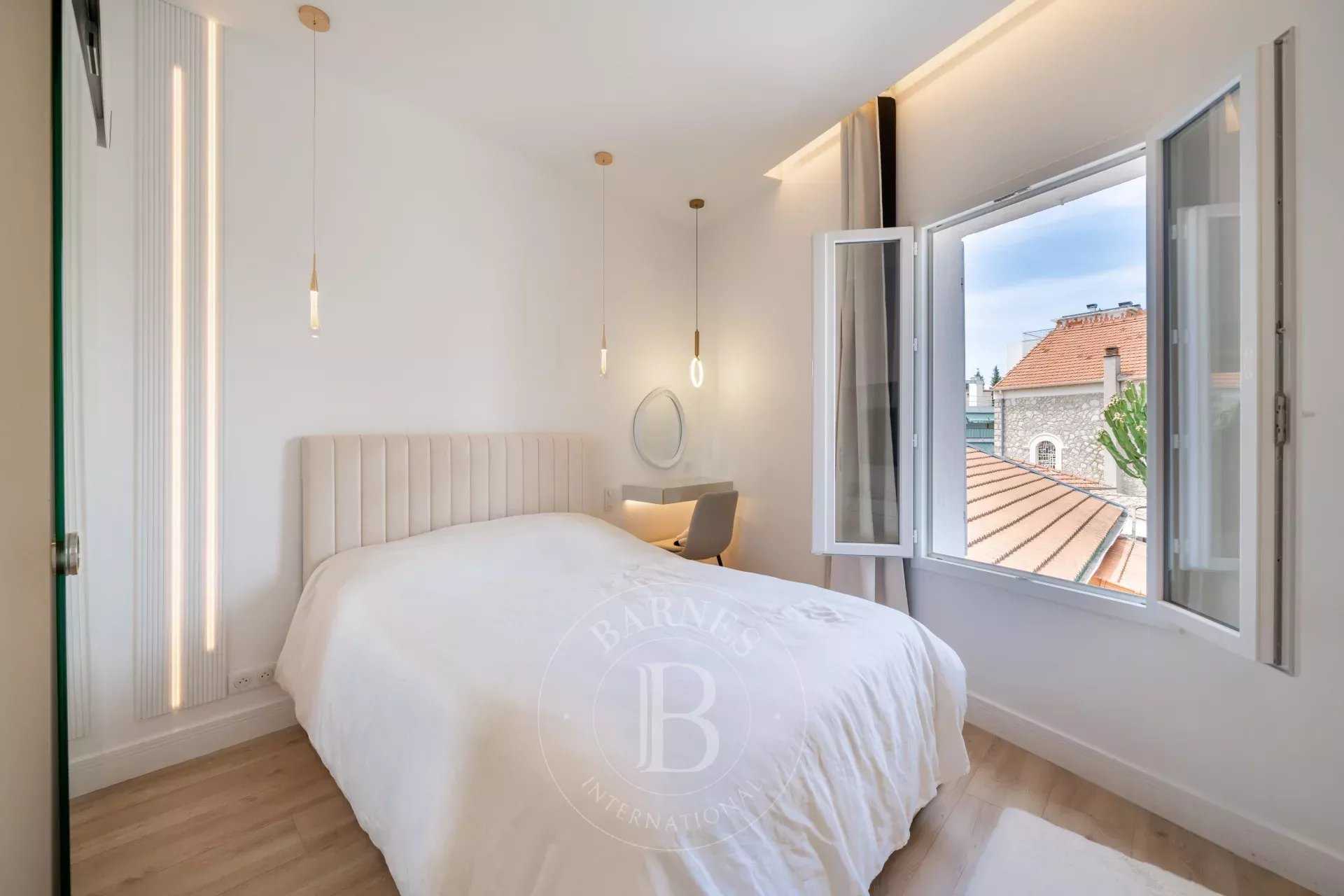 Cannes  - Maison 3 Pièces 2 Chambres