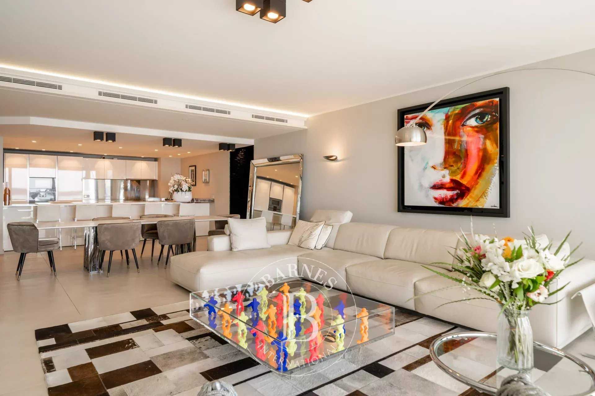Cannes  - Appartement 5 Pi&egrave;ces 3 Chambres