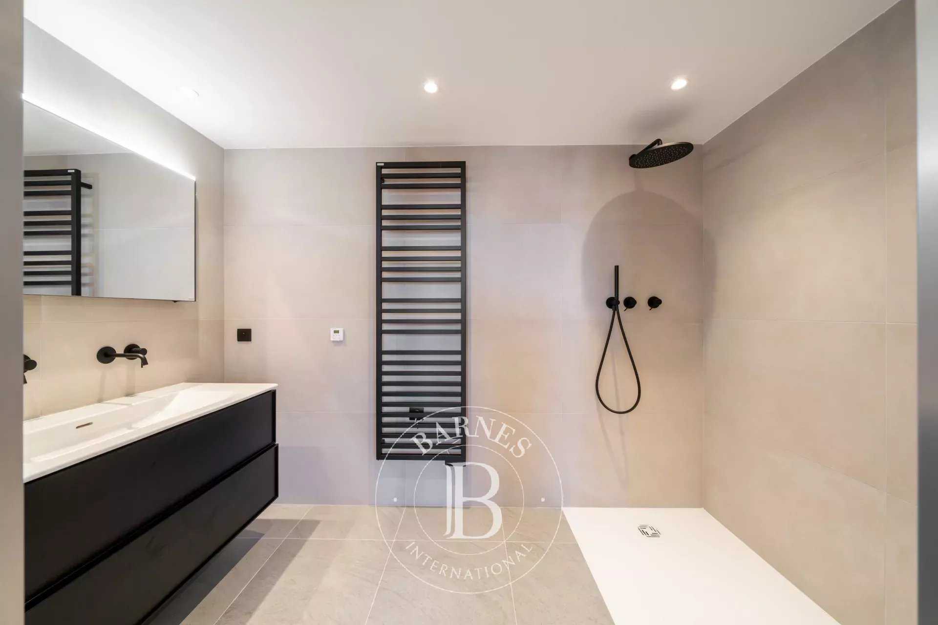 Cannes  - Appartement 5 Pi&egrave;ces 4 Chambres