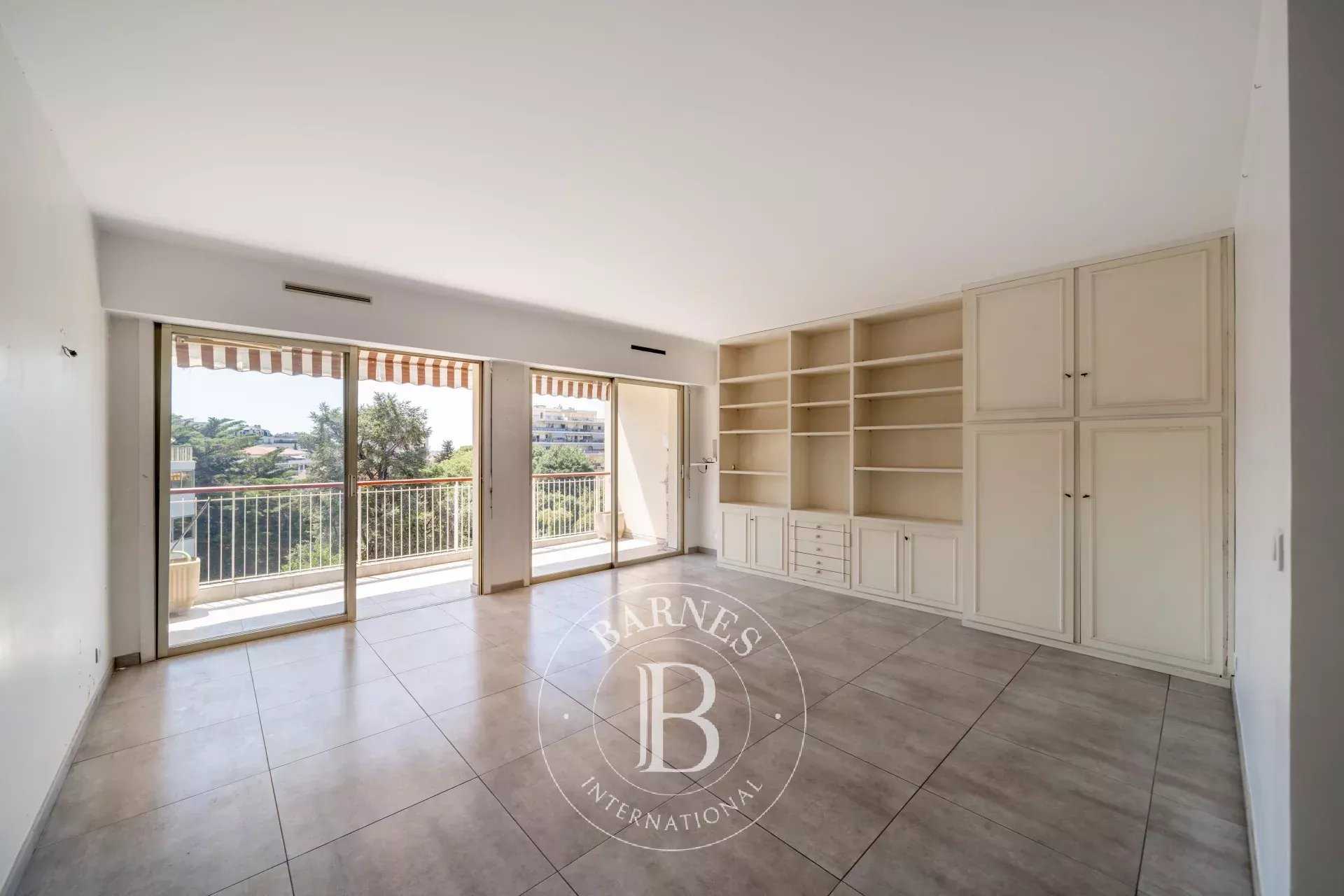 Cannes  - Appartement 2 Pi&egrave;ces, 1 Chambre