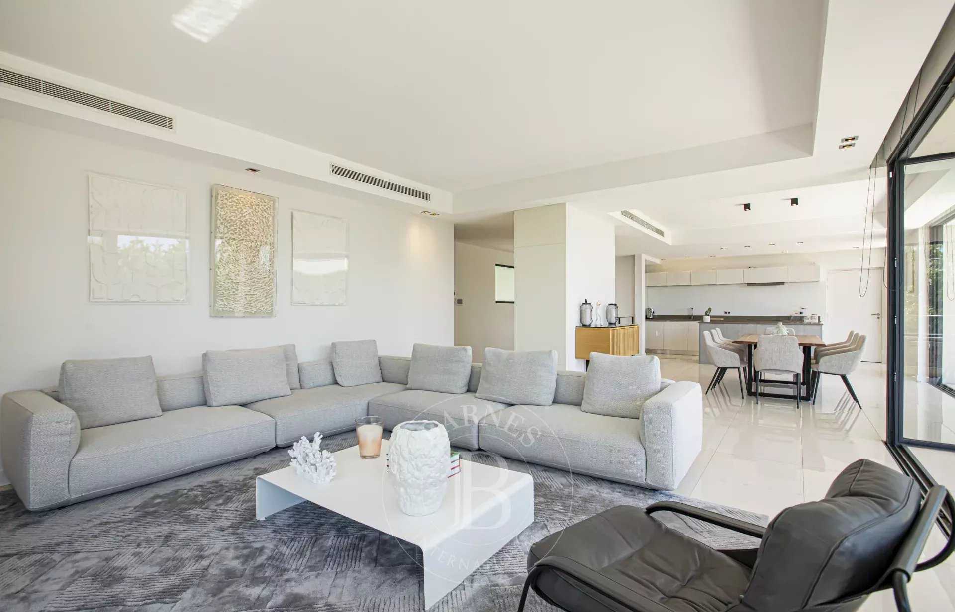 Cannes  - Villa 4 Bedrooms
