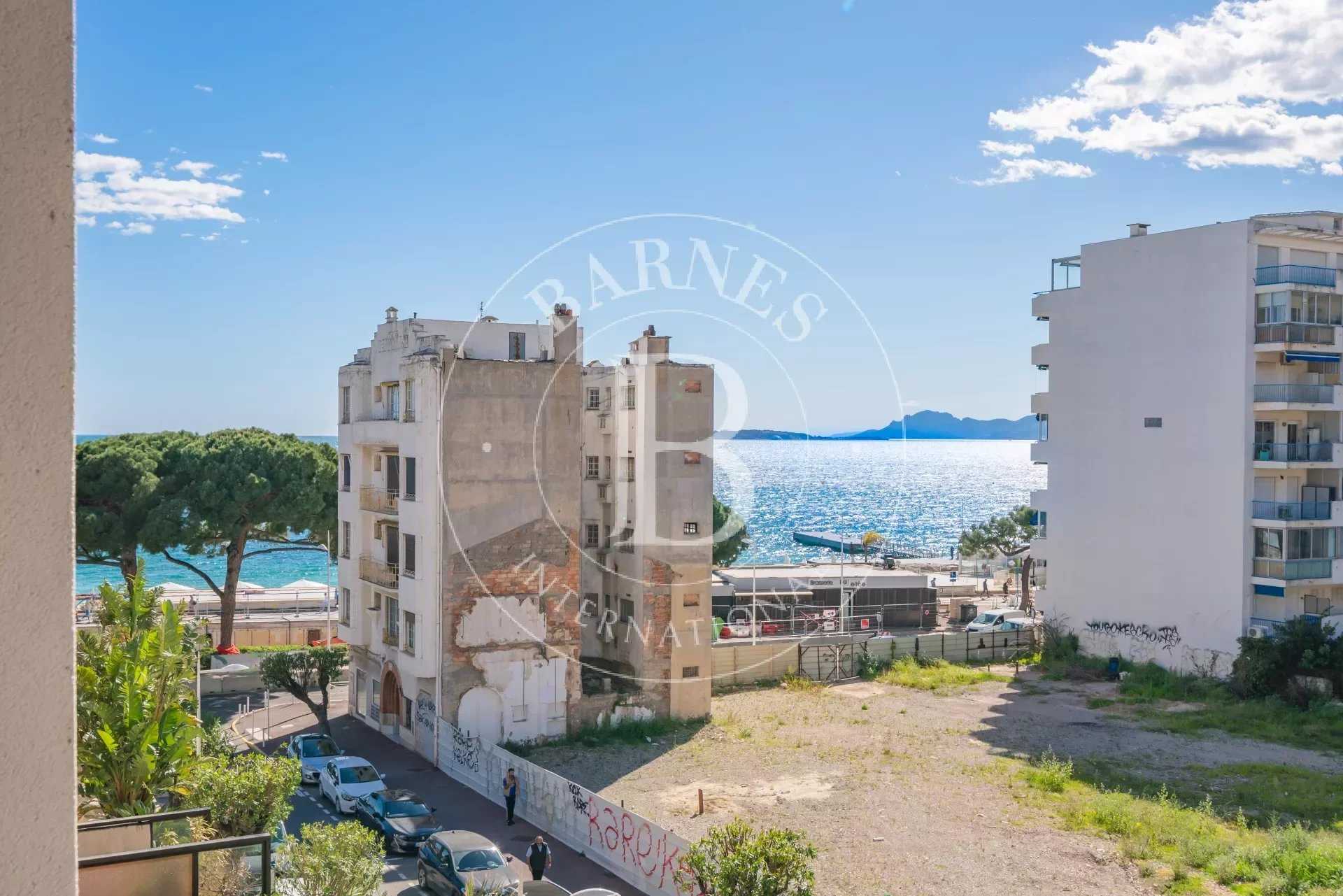 Appartement Antibes  -  ref 84582037 (picture 3)