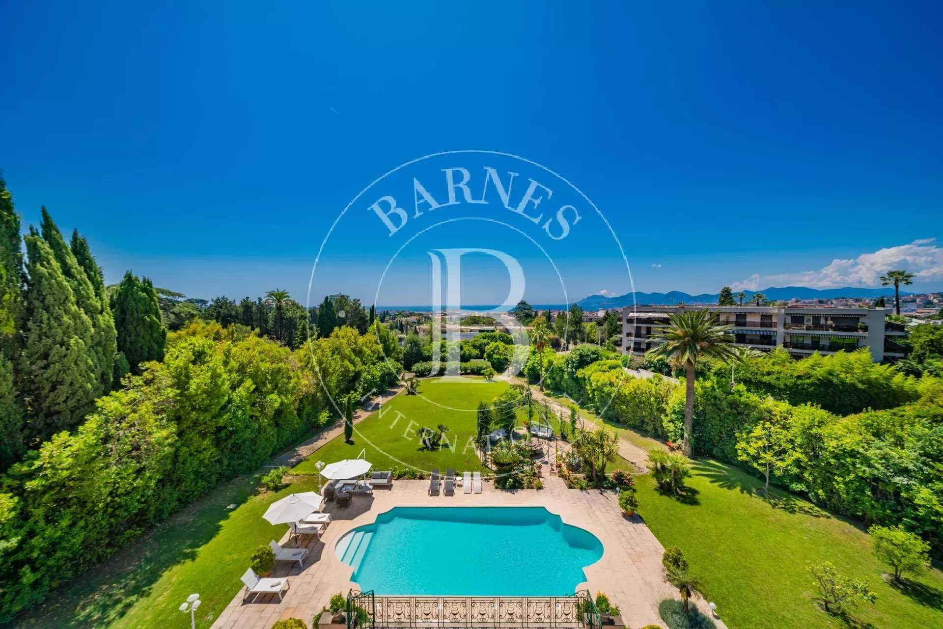 Villa Cannes  -  ref 8216426 (picture 2)