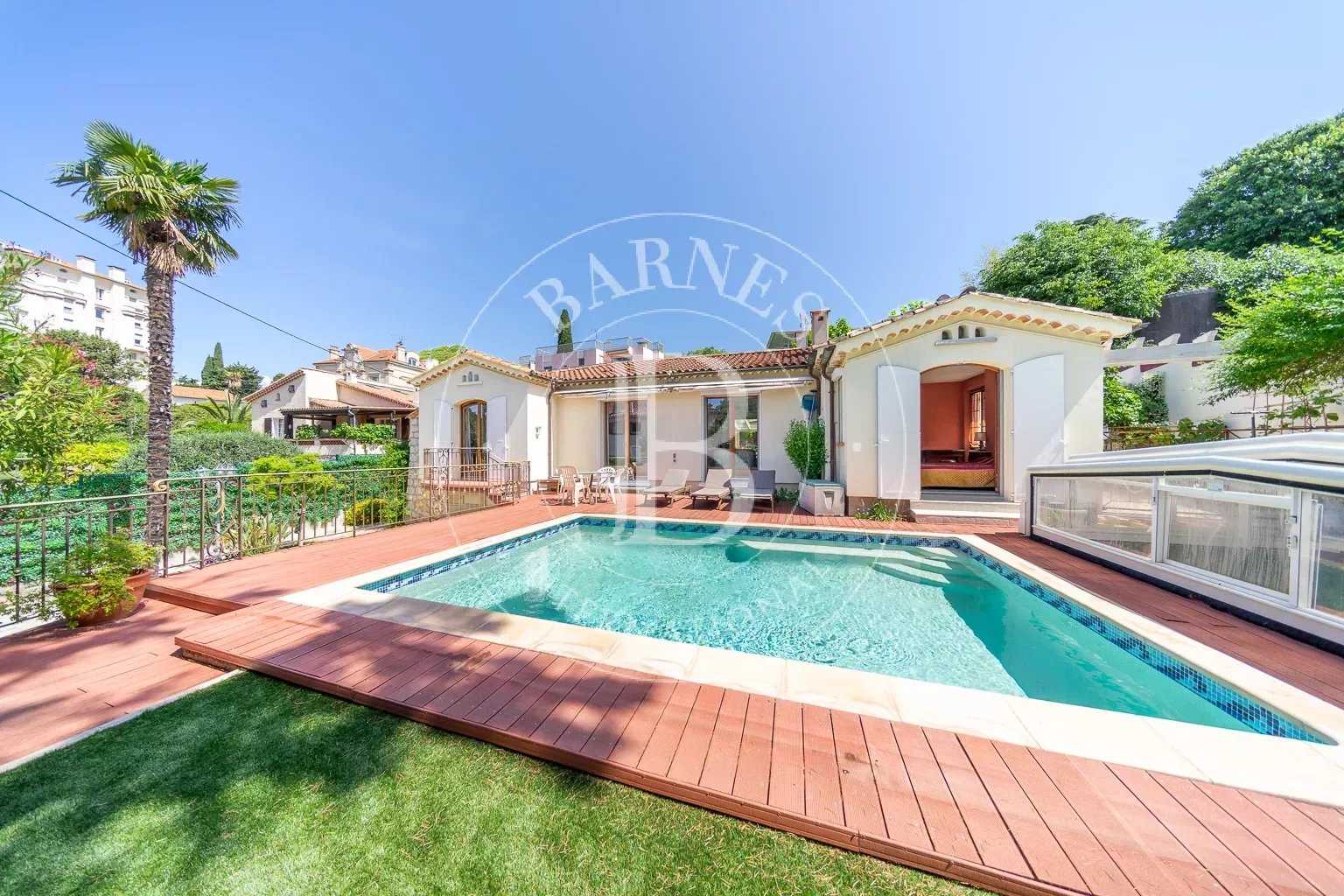 Villa Cannes  -  ref 82658454 (picture 1)