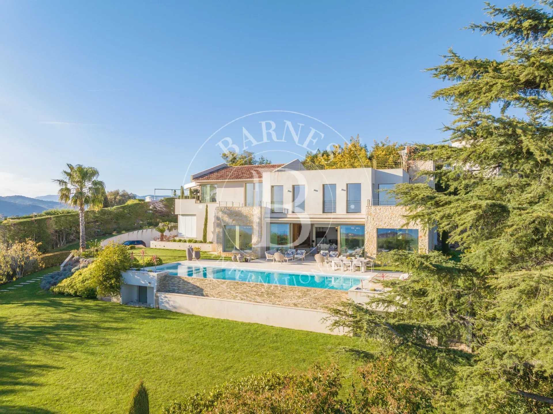 Villa Cannes  -  ref 84210596 (picture 1)