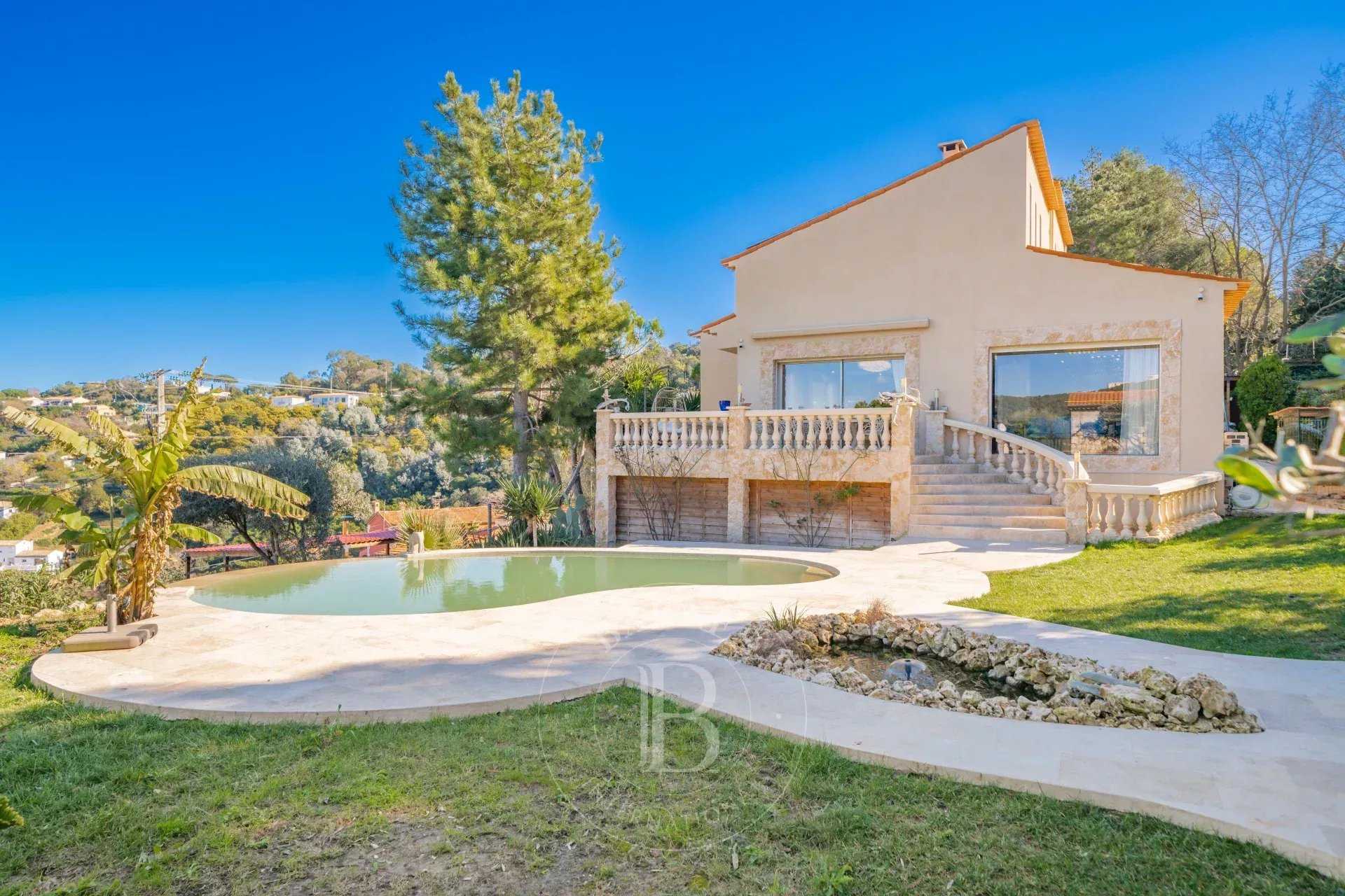 Villa Vallauris  -  ref 85588919 (picture 1)