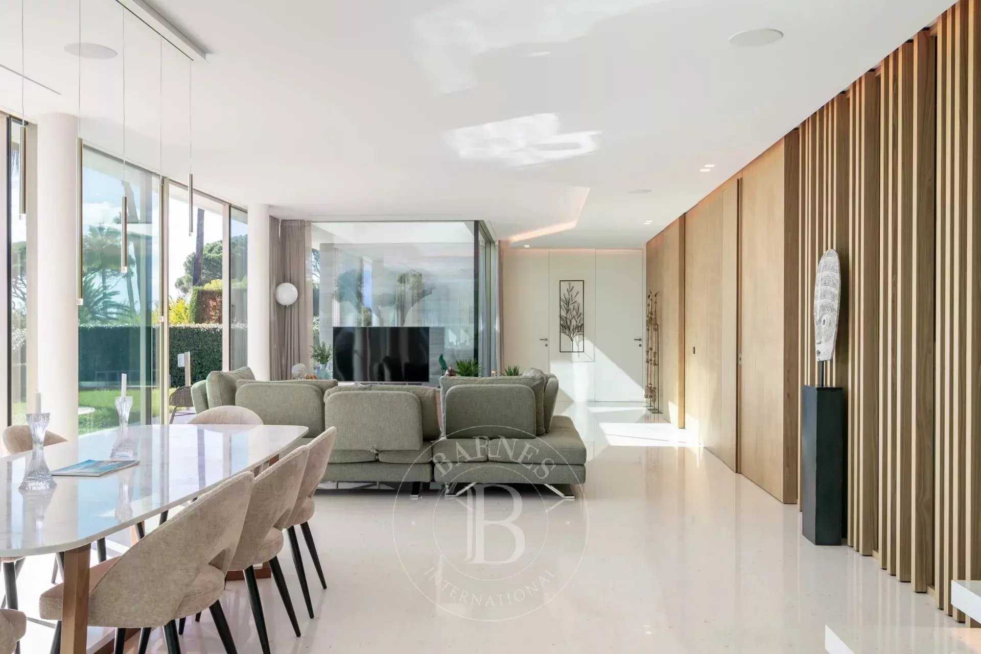 Villa Cannes  -  ref 83818924 (picture 3)