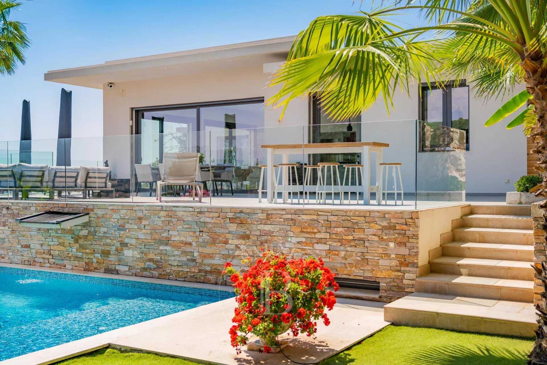 Villa Cannes  -  ref 82527413 (picture 2)