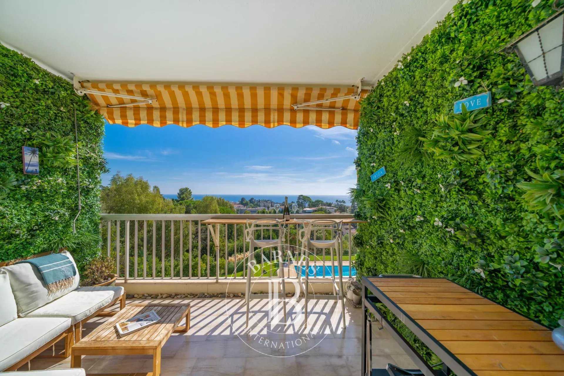 Appartement Cannes  -  ref 86184997 (picture 1)
