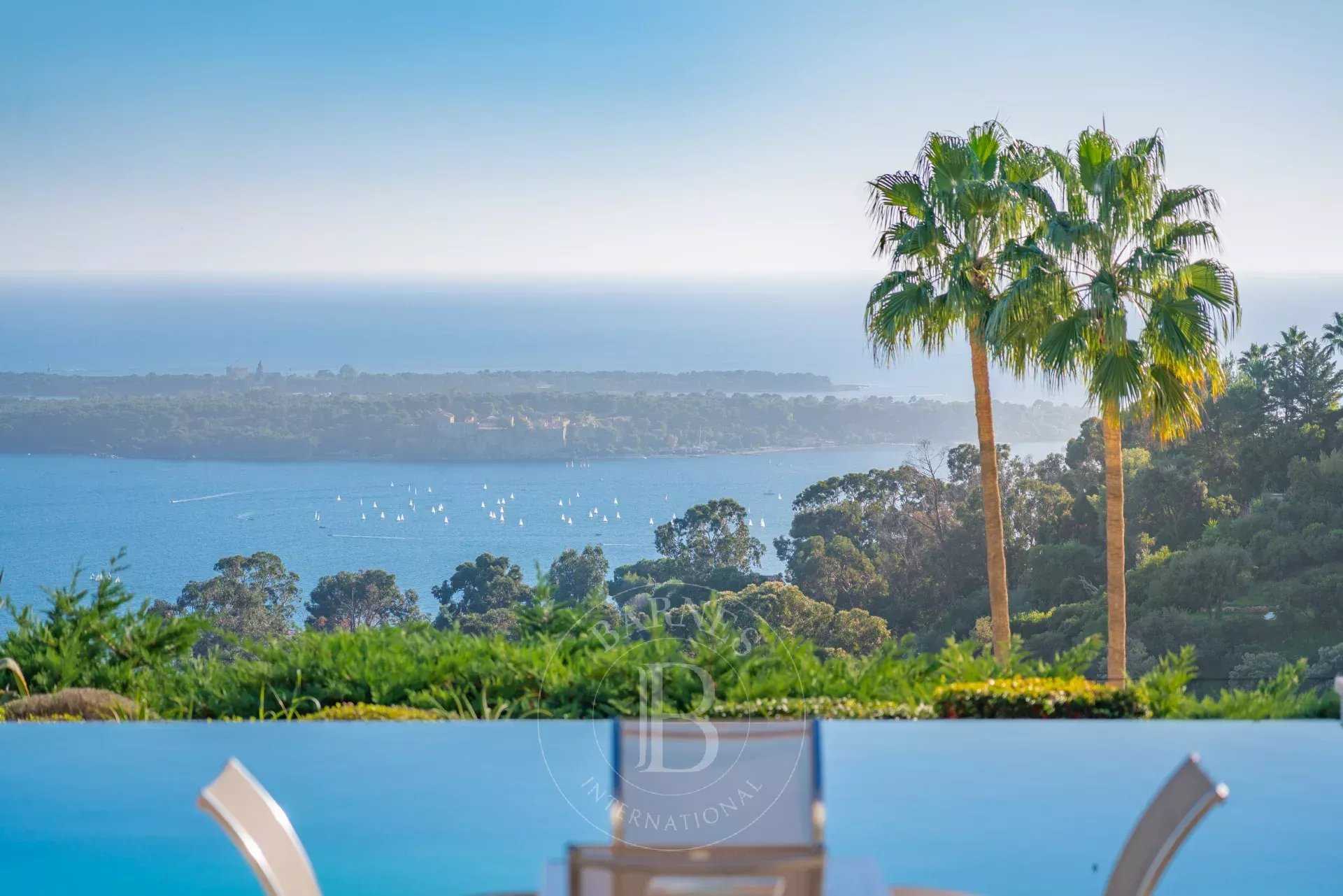 Villa Vallauris  -  ref 2216604 (picture 1)