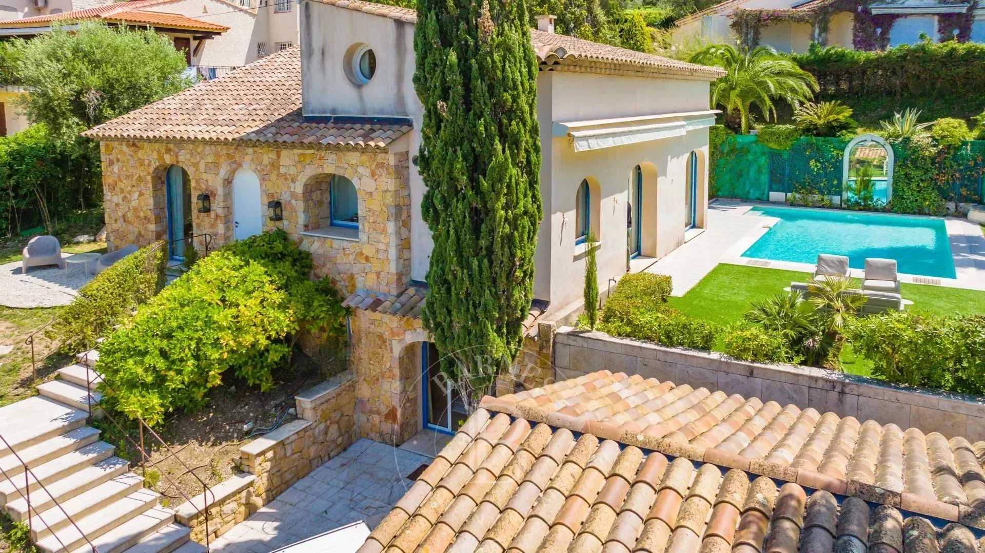 Villa Cannes  -  ref 8027632 (picture 1)
