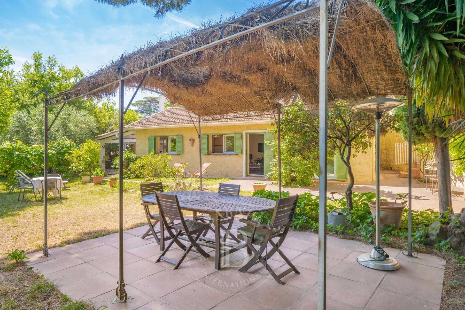 Villa Cannes  -  ref 85300025 (picture 3)