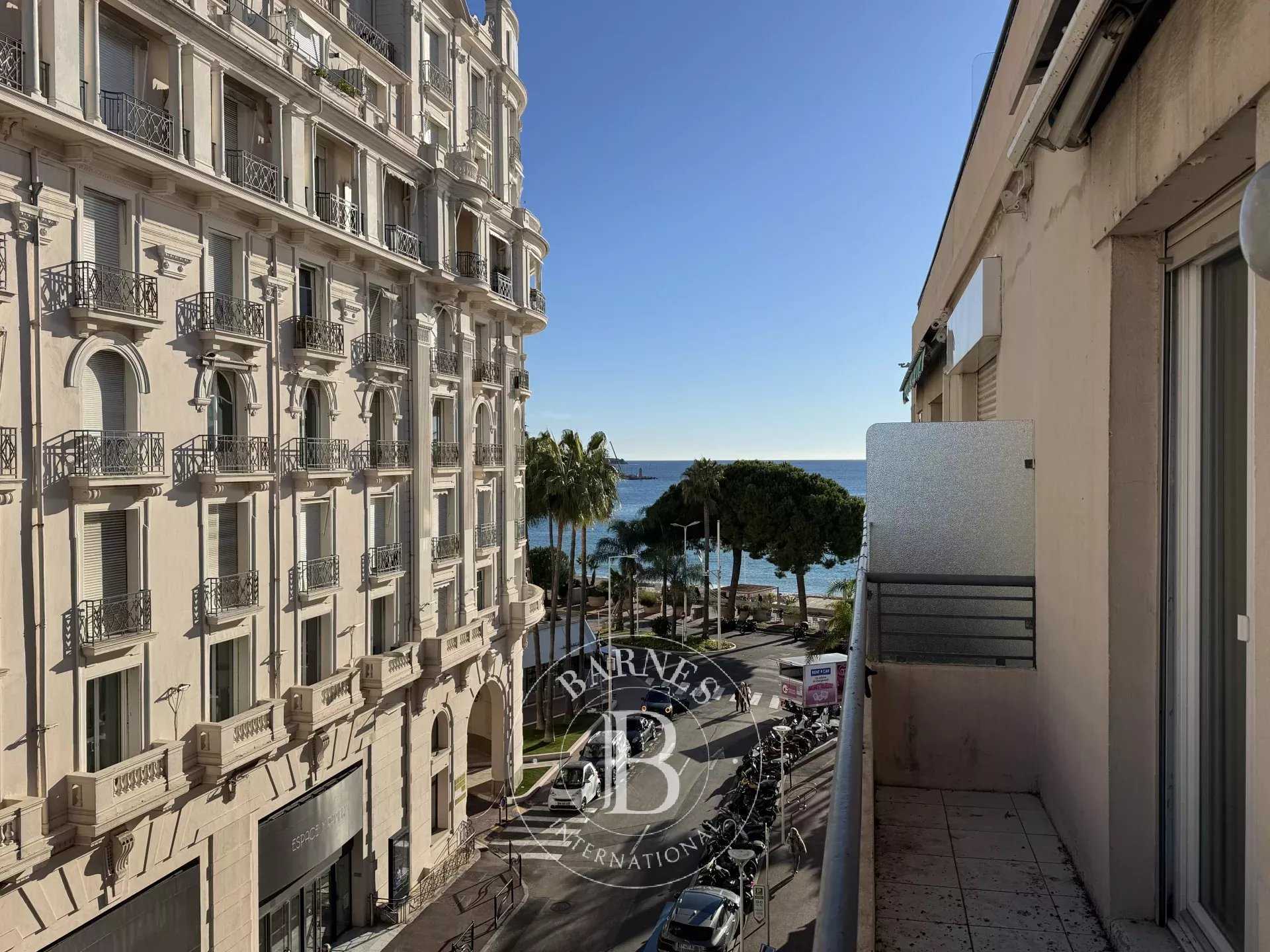 Cannes  - Appartement 3 Pi&egrave;ces 2 Chambres
