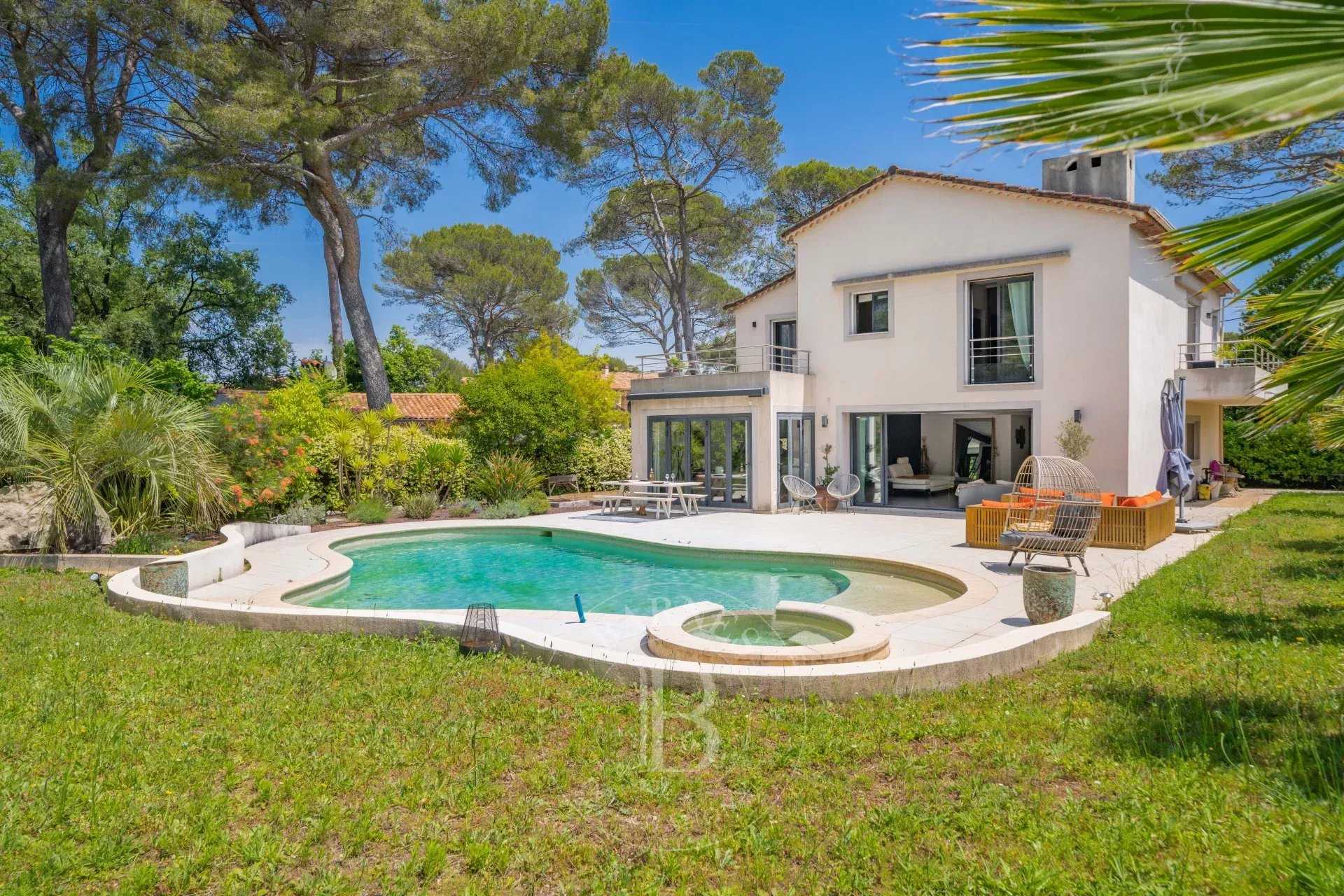 Maison Le Cannet  -  ref 85900930 (picture 1)