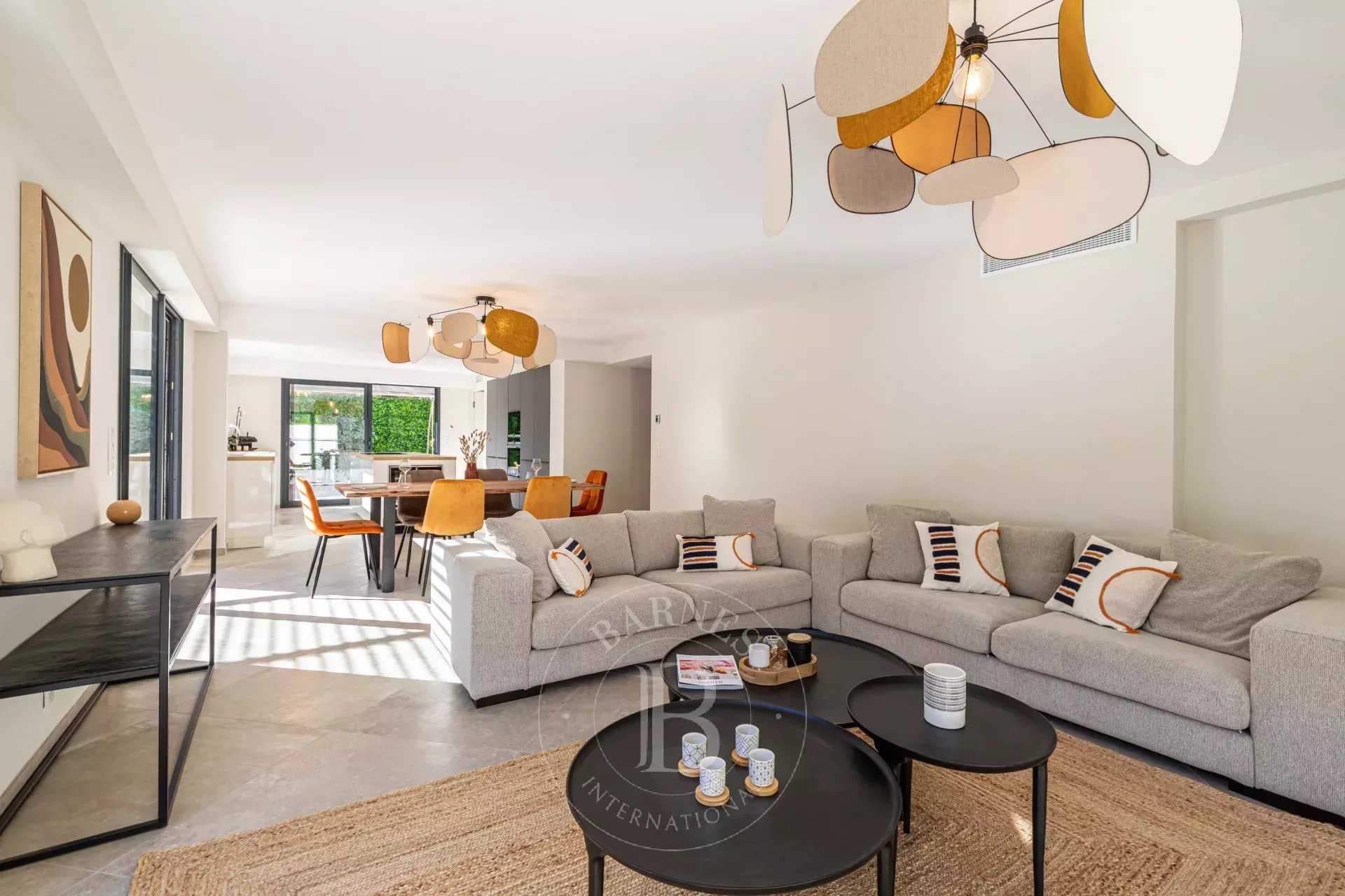 Villa Cannes  -  ref 8188469 (picture 2)
