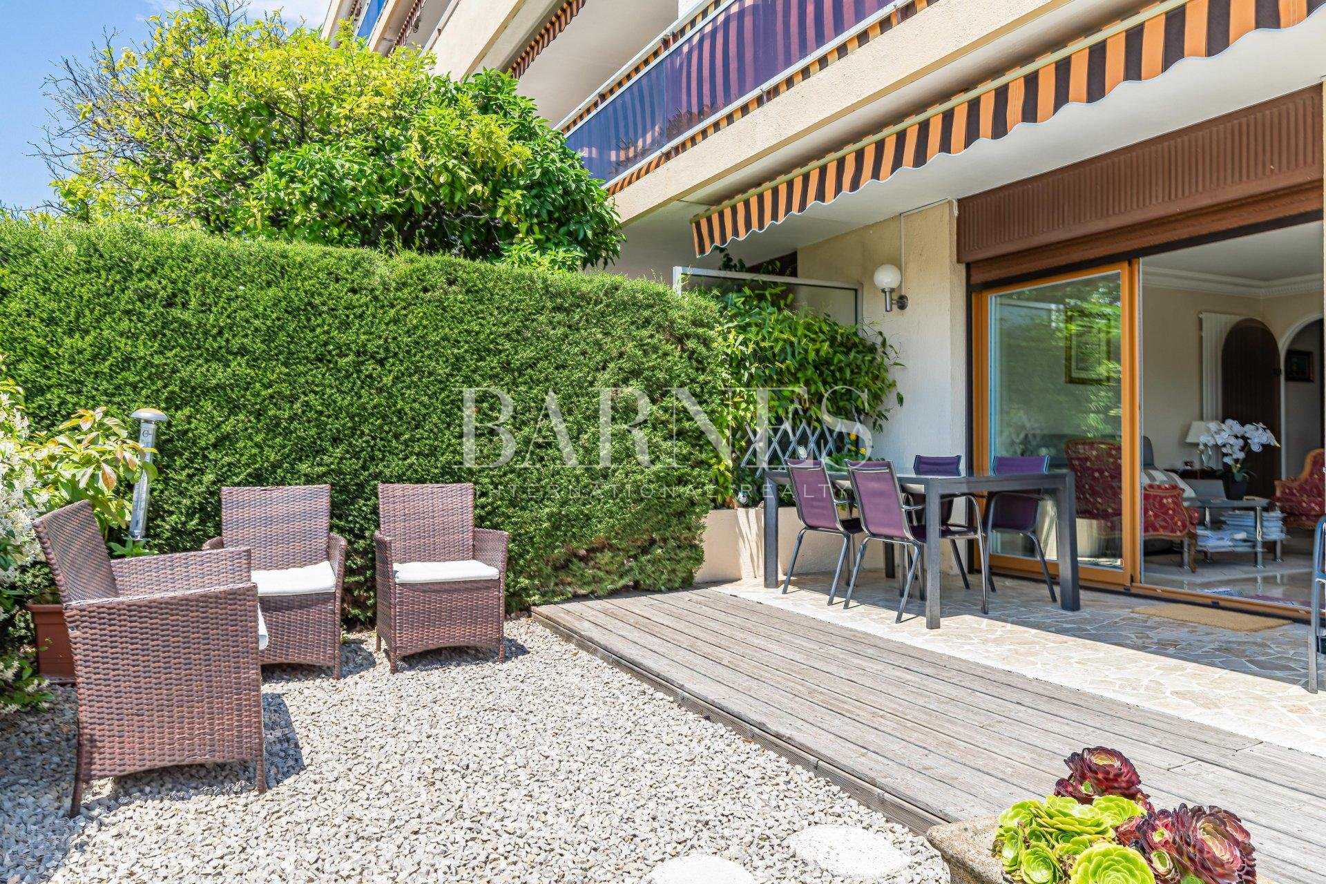 Apartment Cannes-la-Bocca  -  ref 7013634 (picture 2)