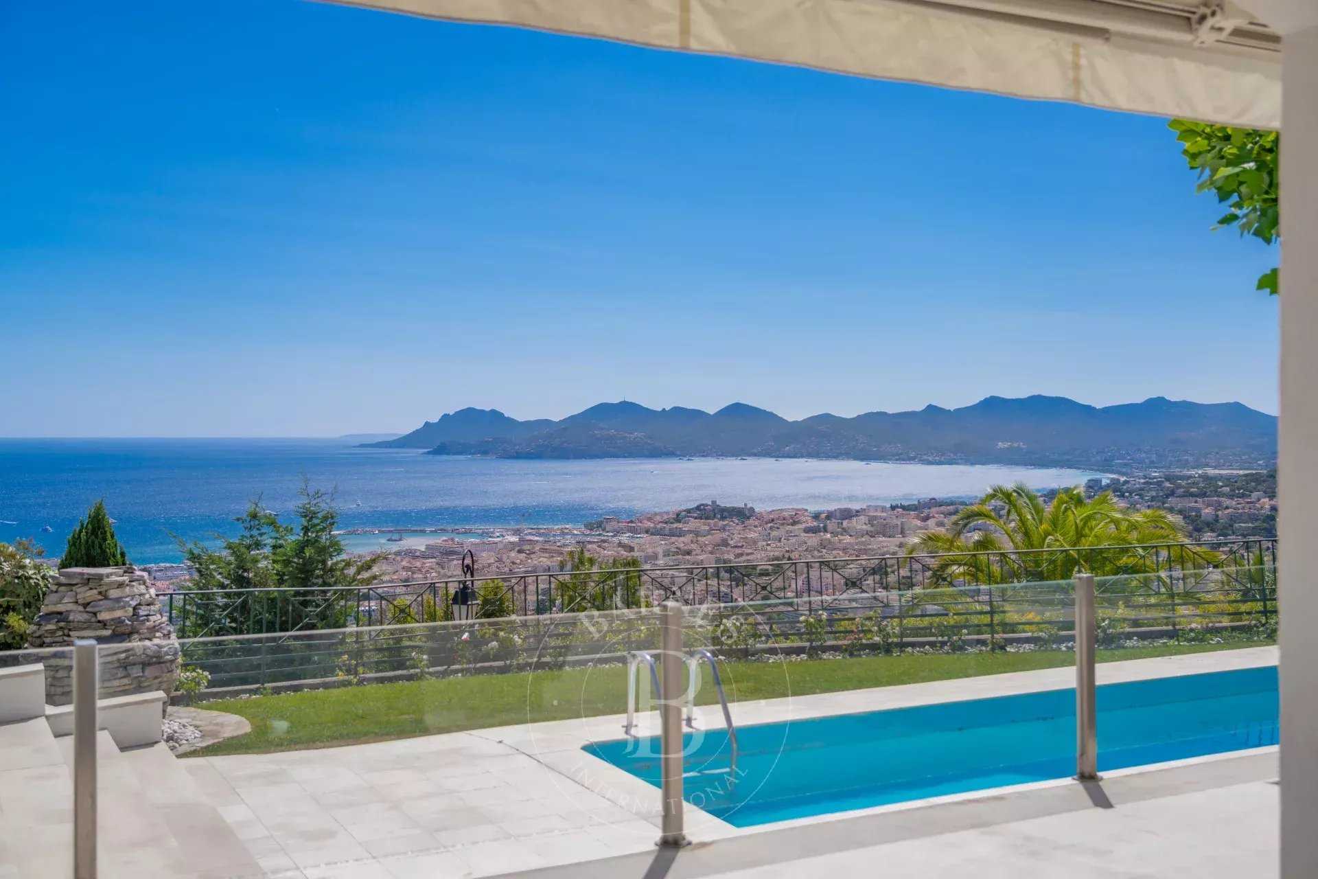 Villa Cannes  -  ref 86018776 (picture 1)