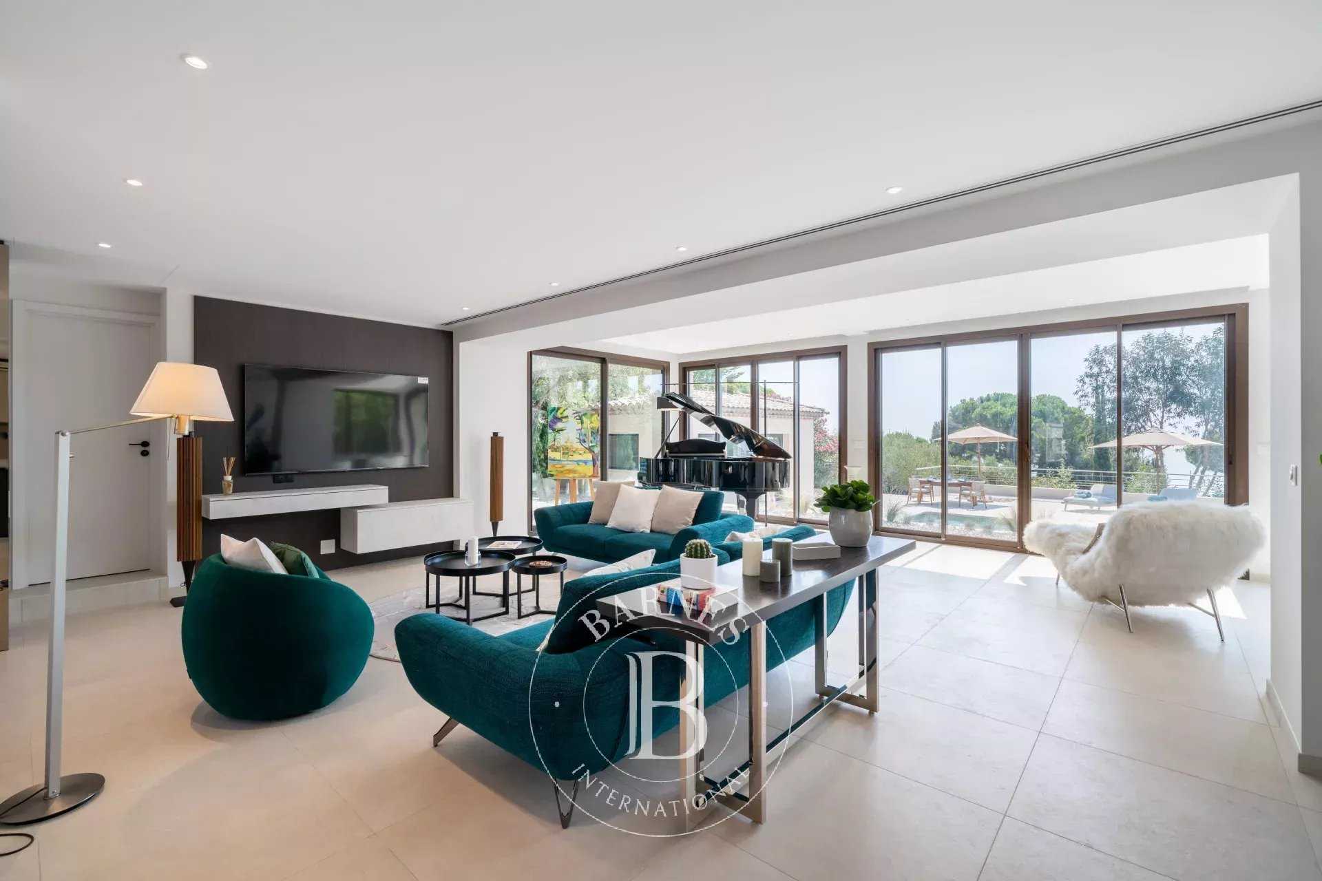 Villa Vallauris  -  ref 86160189 (picture 3)