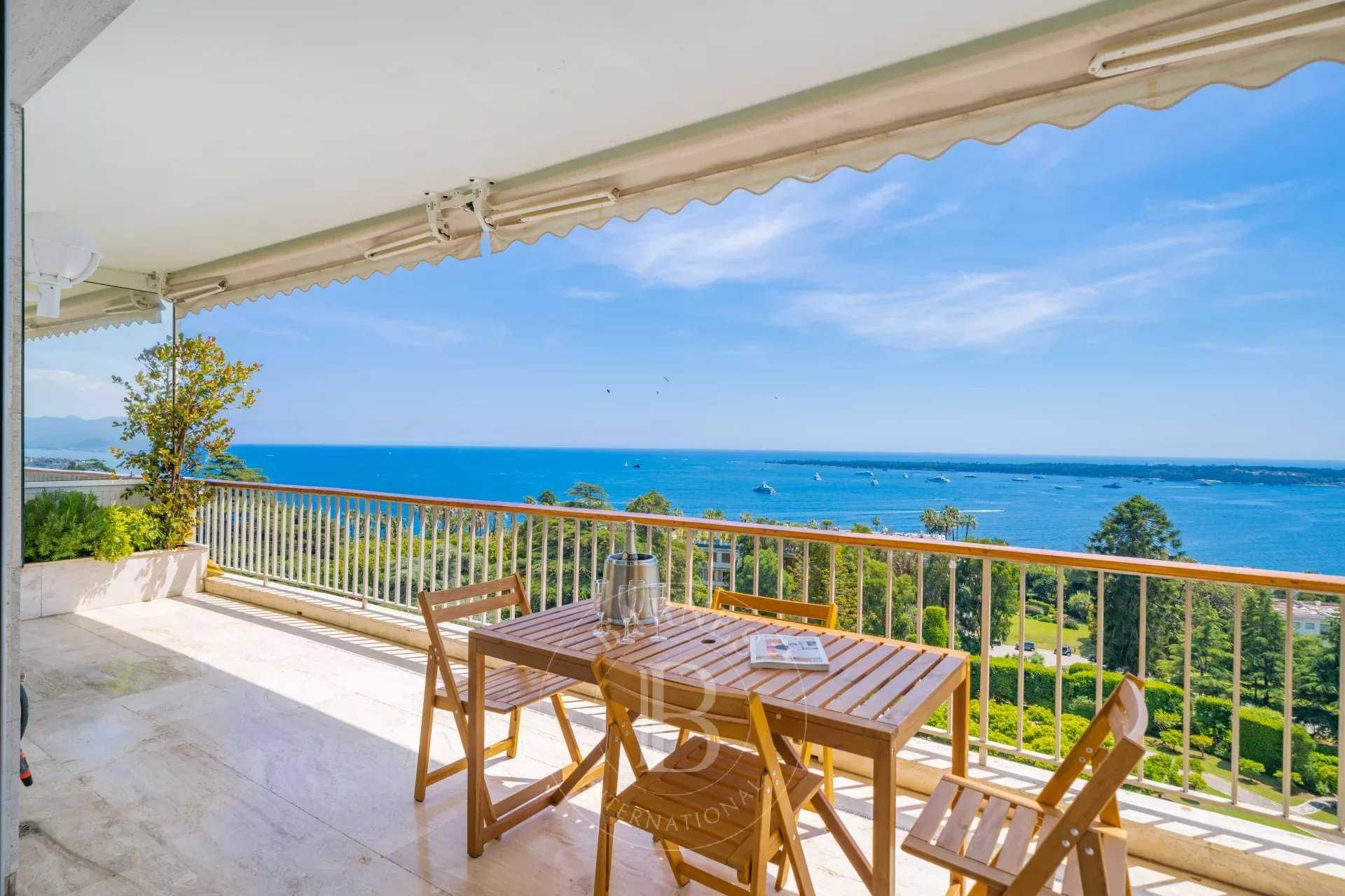 Appartement Cannes  -  ref 85901391 (picture 1)