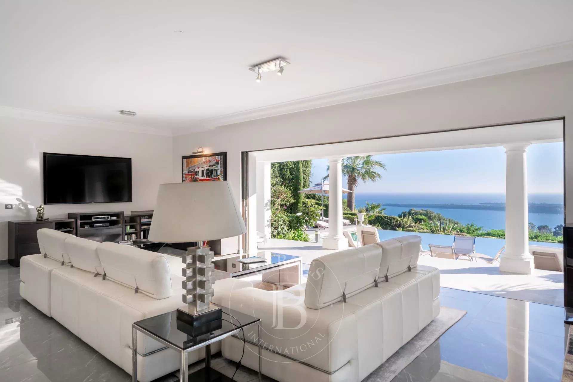 Villa Vallauris  -  ref 2216604 (picture 3)