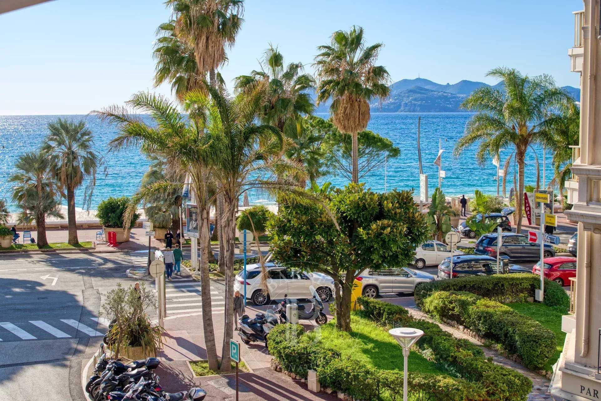 Appartement Cannes - Ref 2215032