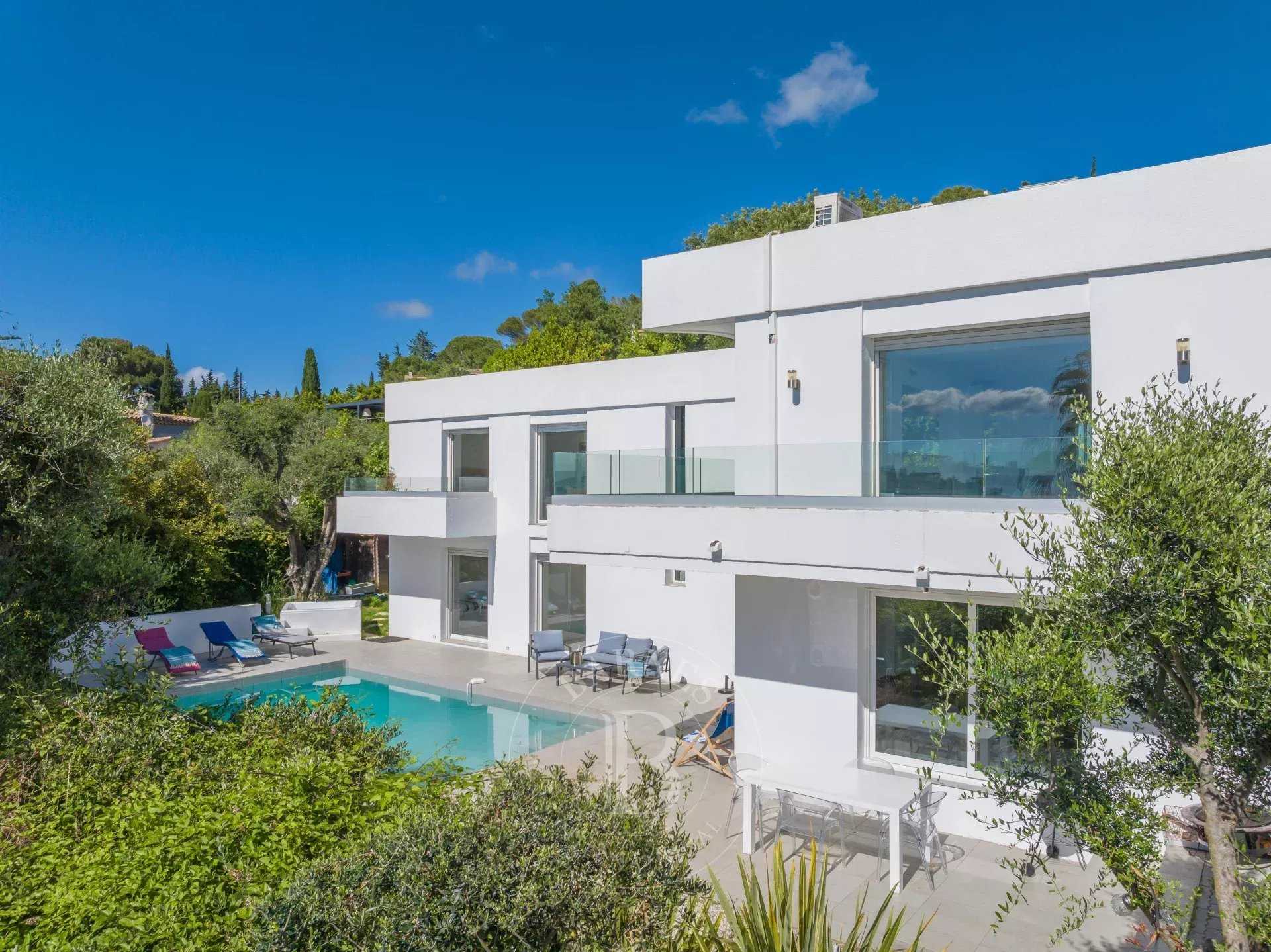 Villa Cannes  -  ref 83450505 (picture 2)