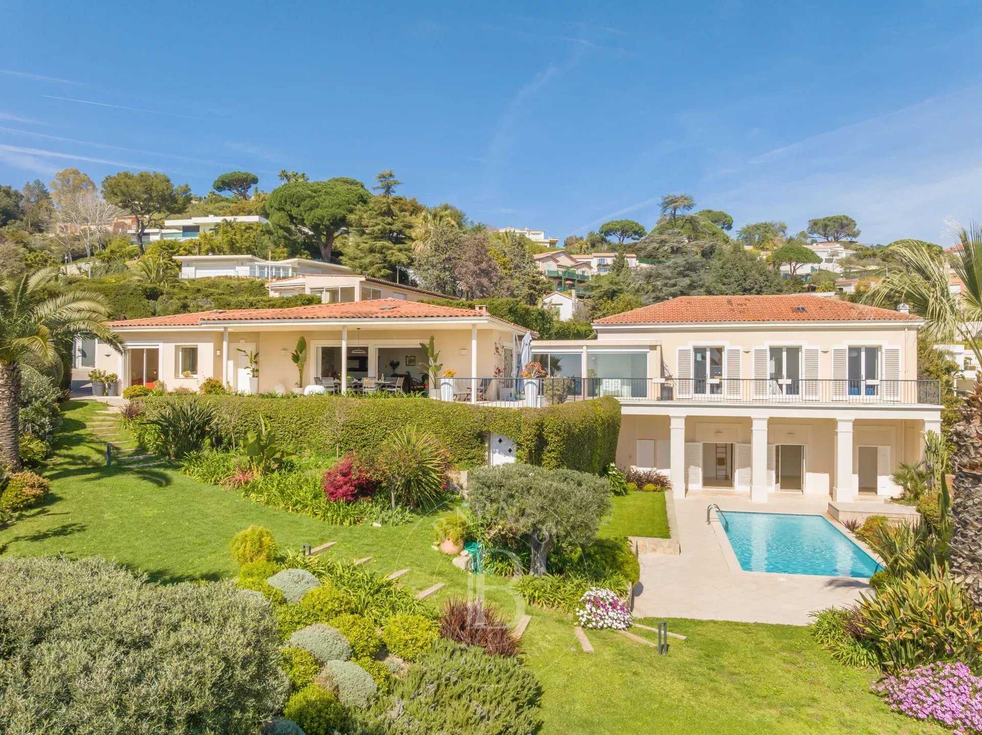 Villa Cannes  -  ref 84201753 (picture 1)