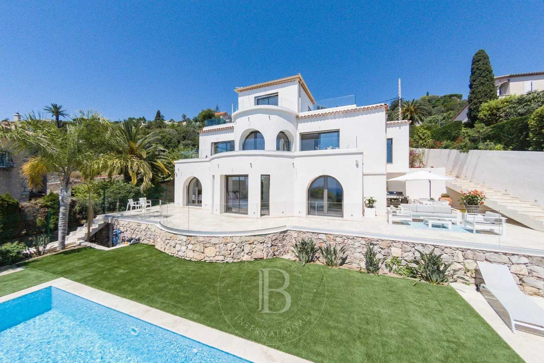 Villa Vallauris  -  ref 82371758 (picture 1)