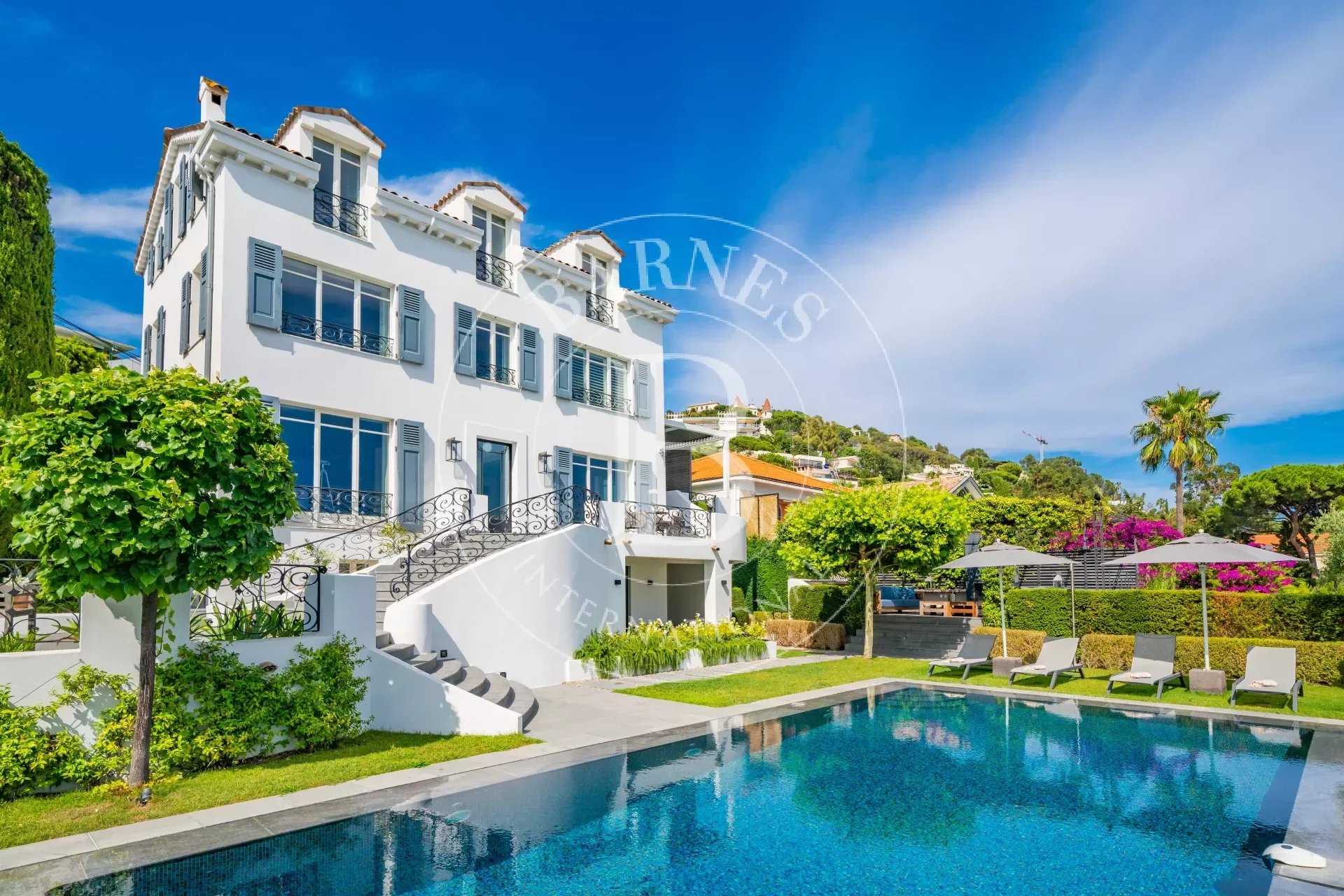 Villa Cannes  -  ref 2216520 (picture 1)