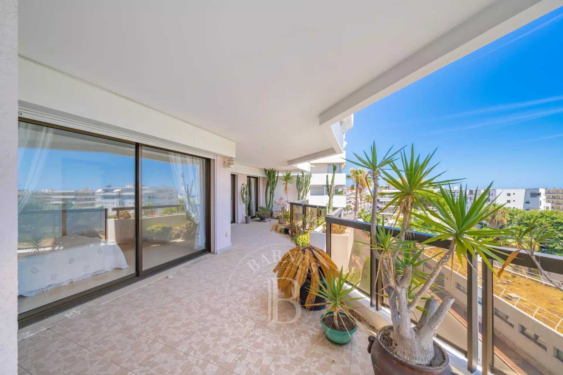 Appartement Cannes  -  ref 86053146 (picture 1)