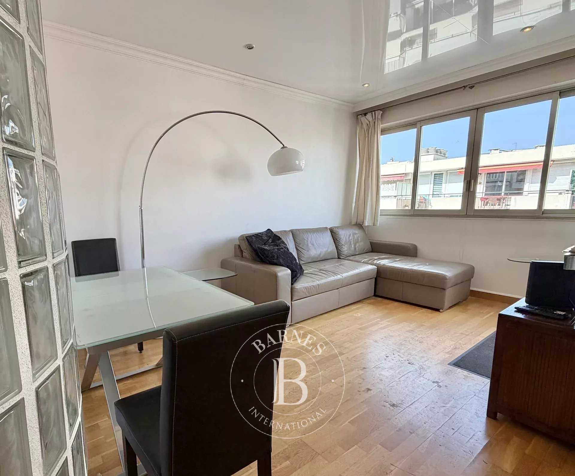 Cannes  - Appartement 2 Pi&egrave;ces, 1 Chambre