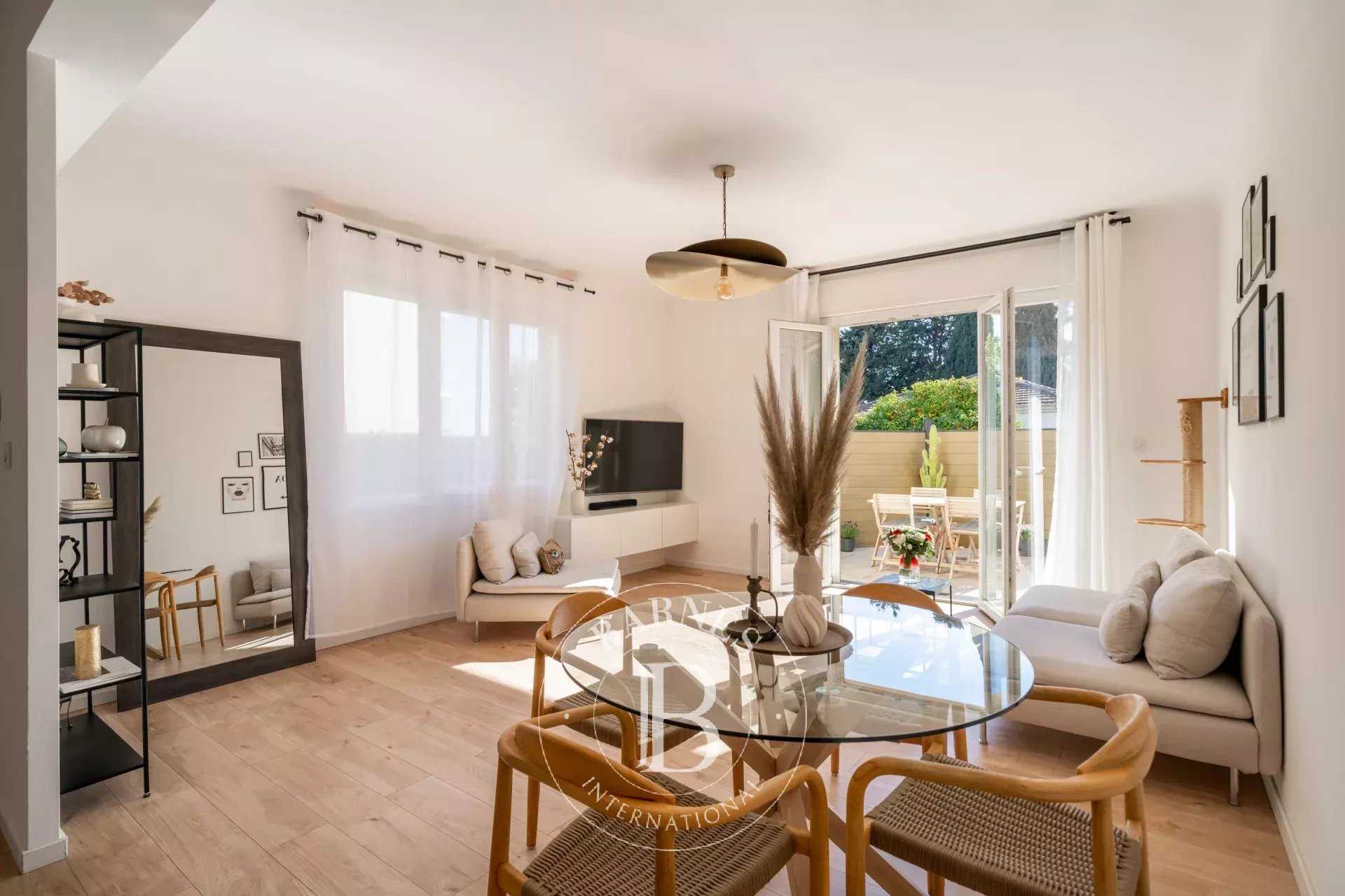 Le Cannet  - Apartment 2 Bedrooms