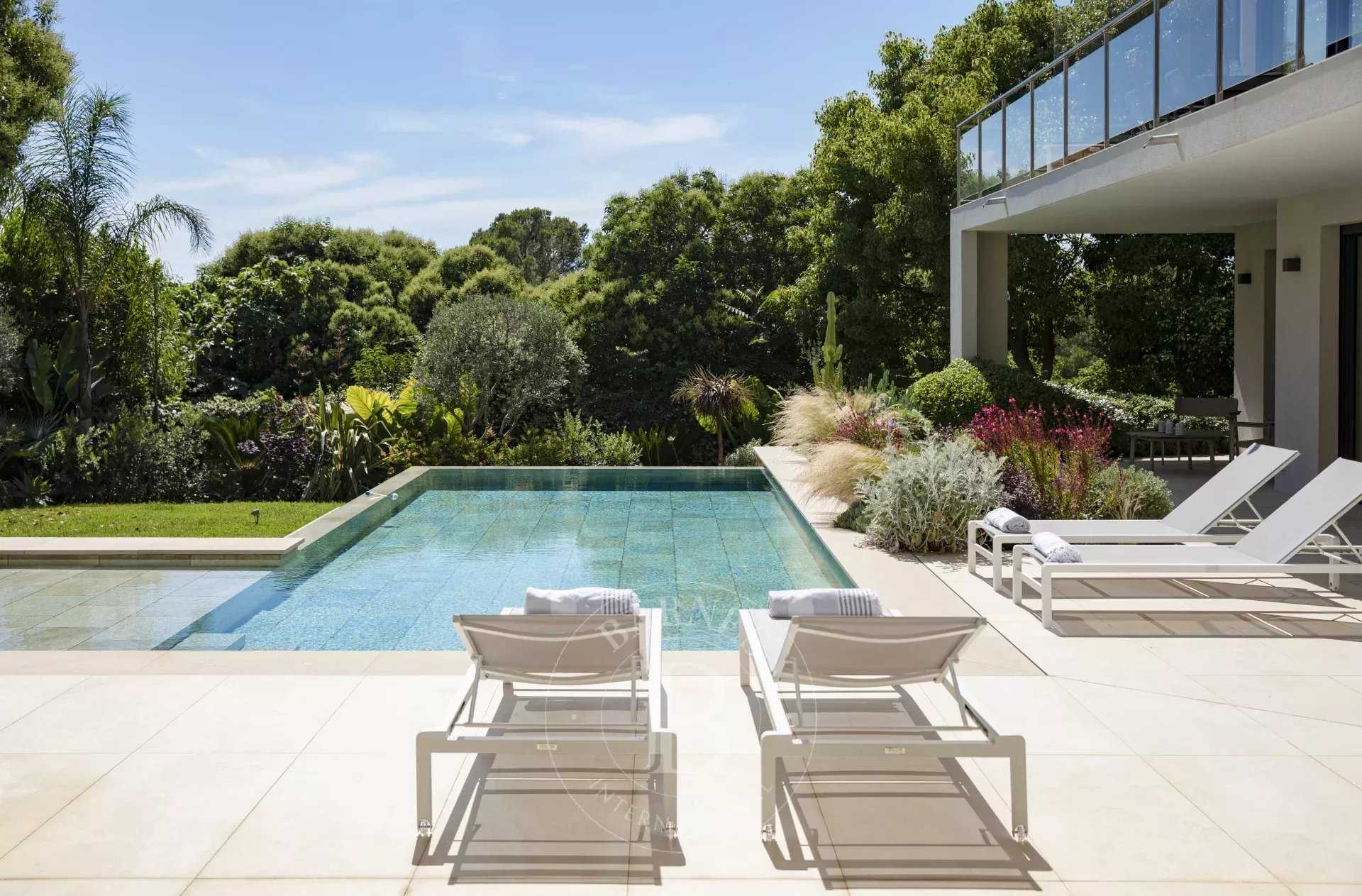 Villa Cannes  -  ref 84840219 (picture 3)