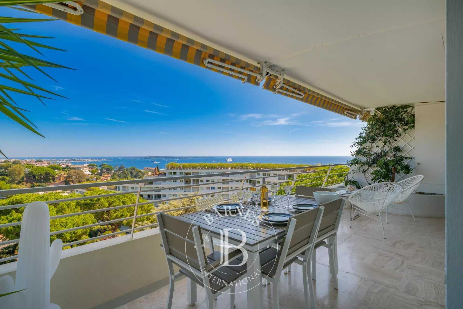 Appartement Cannes  -  ref 86198655 (picture 1)
