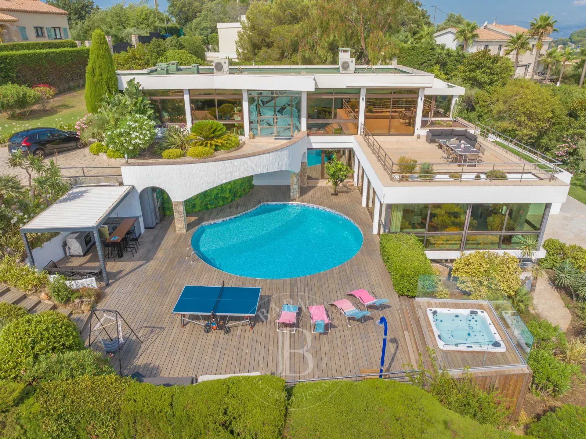Villa Cannes  -  ref 85964895 (picture 1)