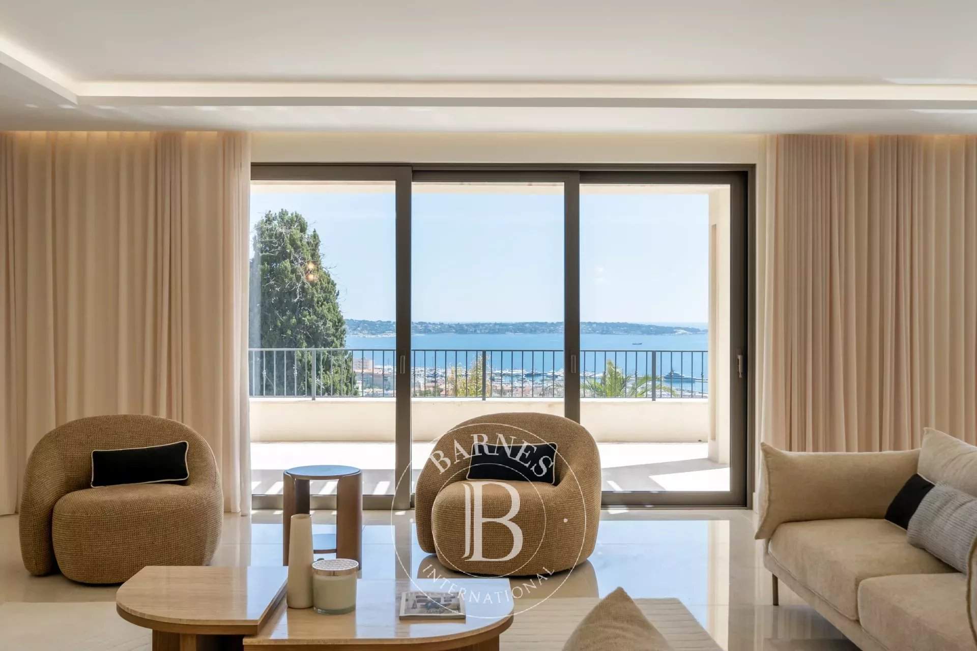 Vallauris  - Villa 8 Pi&egrave;ces 7 Chambres - picture 5