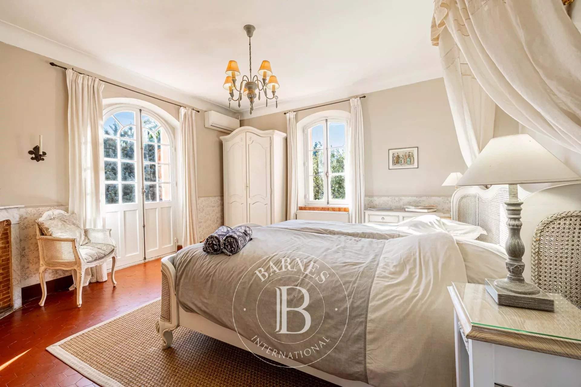 Antibes  - Villa 5 Bedrooms - picture 8